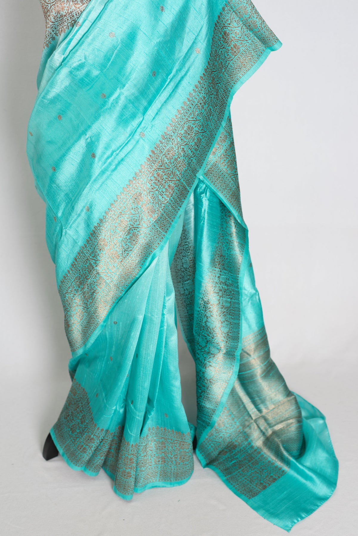 Gemini : Sky Blue Ombre Pure Raw Silk Handwoven Banarasi Saree