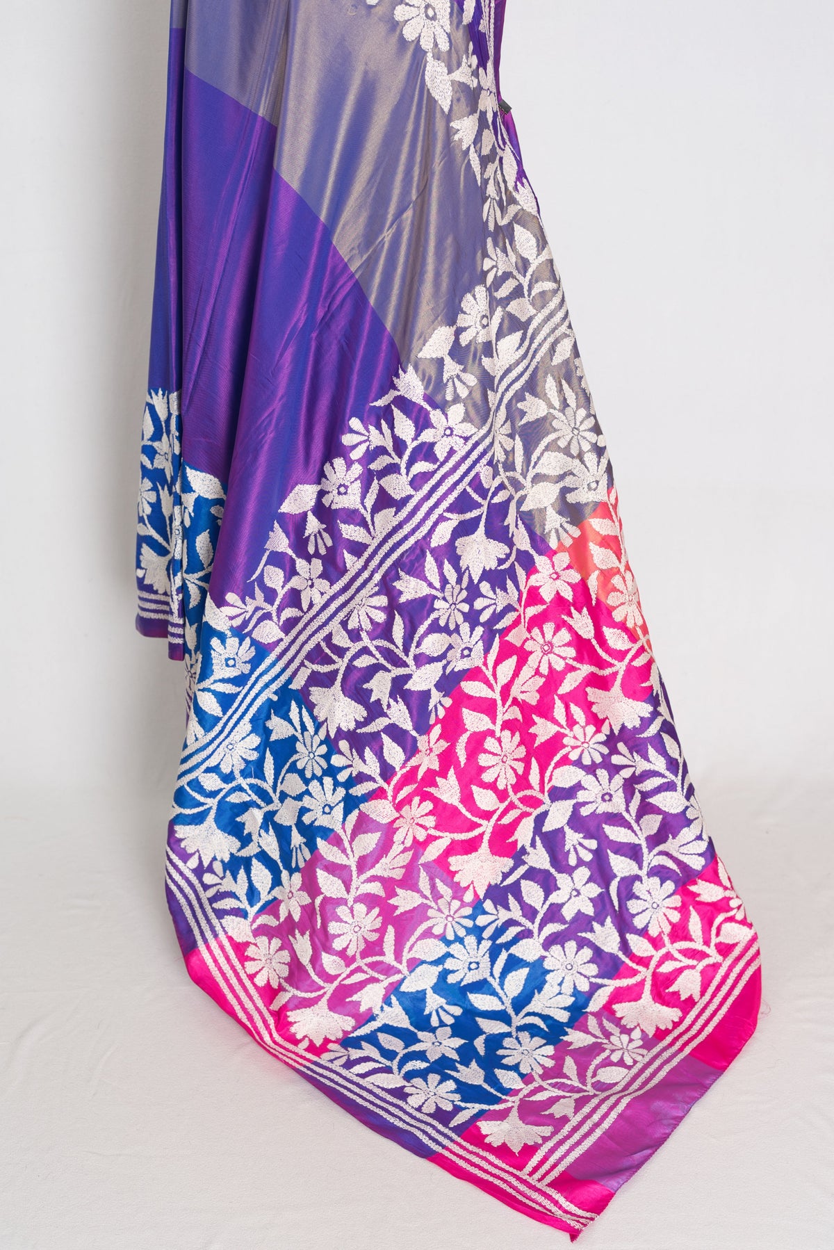 Sandhya : Purple Semi Silk Kantha Stitch Saree | Hand-Embroidered