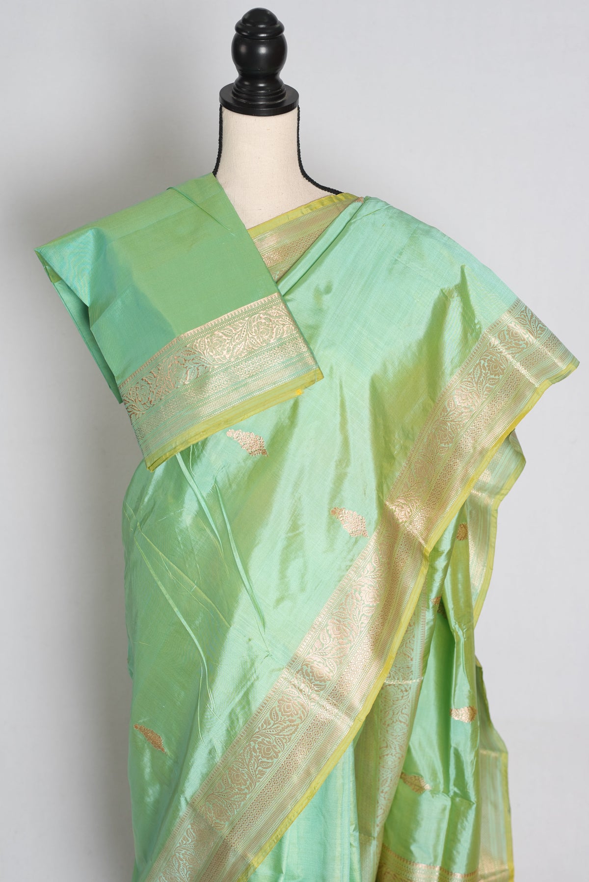Sushma – Sea Green and Gold Pure Silk Banarasi Saree