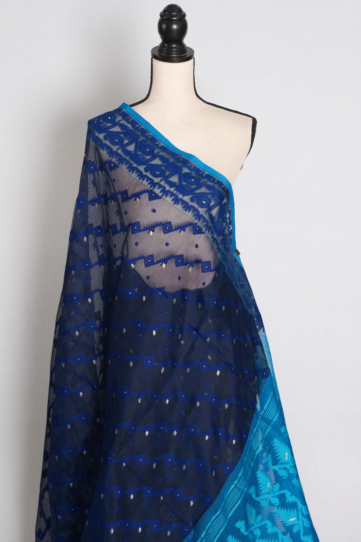 Neela : Midnight Blue & Turquoise Soft Blended Cotton Jamdani Saree
