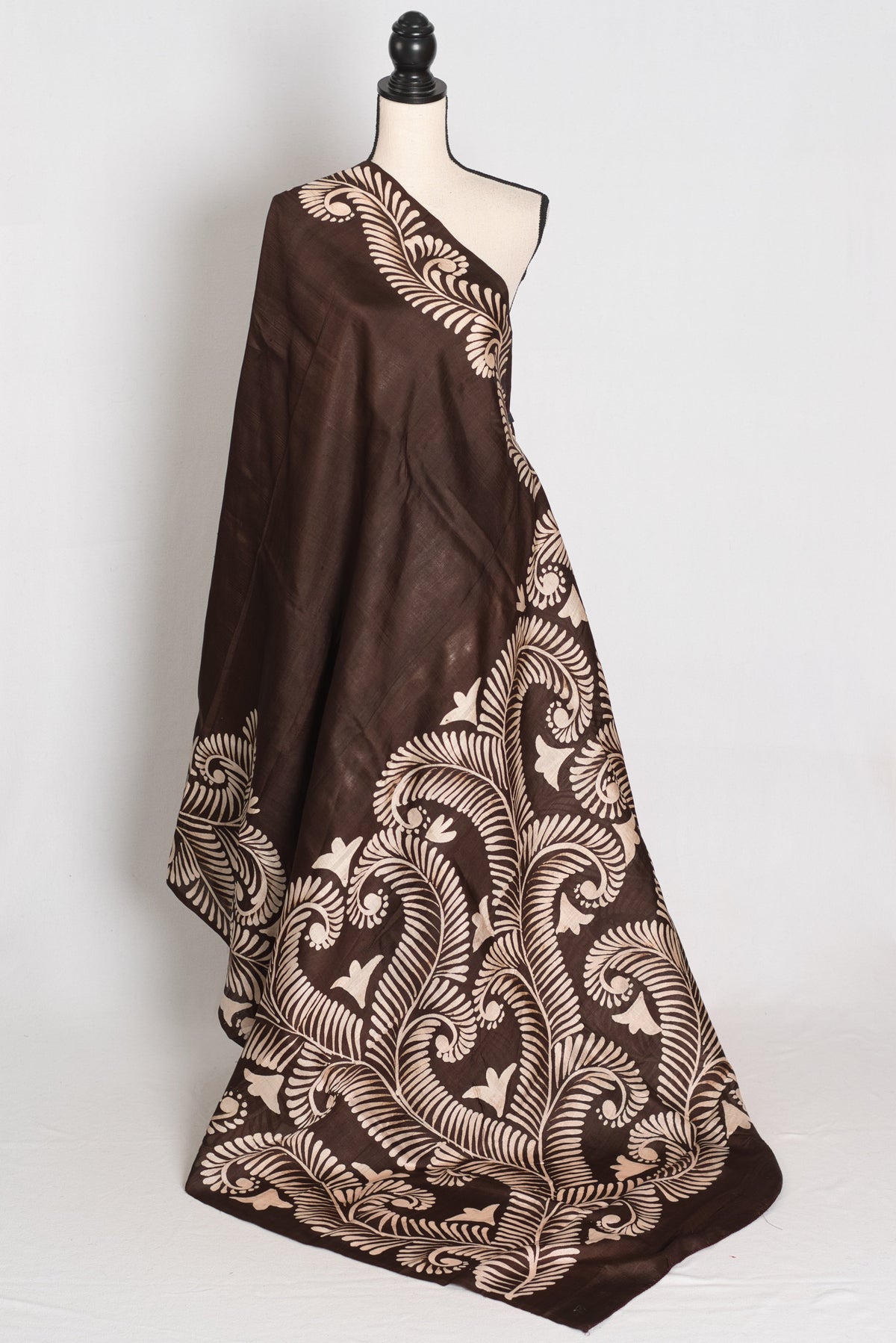 Gayetri : Coffee Brown Hand Batik Pure Murshidabad Silk Saree | Silk Mark