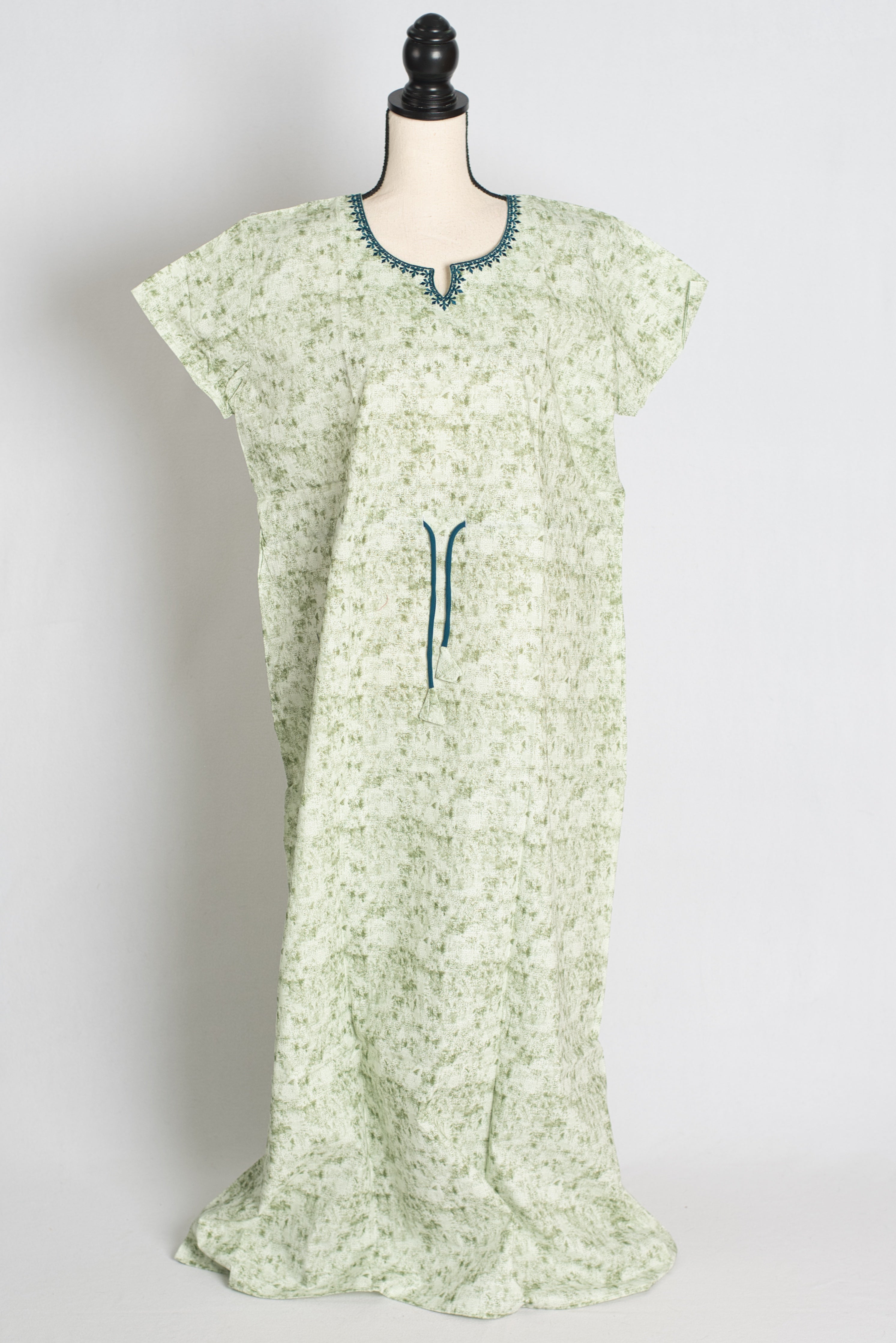 Printed Pure Green Cotton Kaftan Nightwear in Regular Size