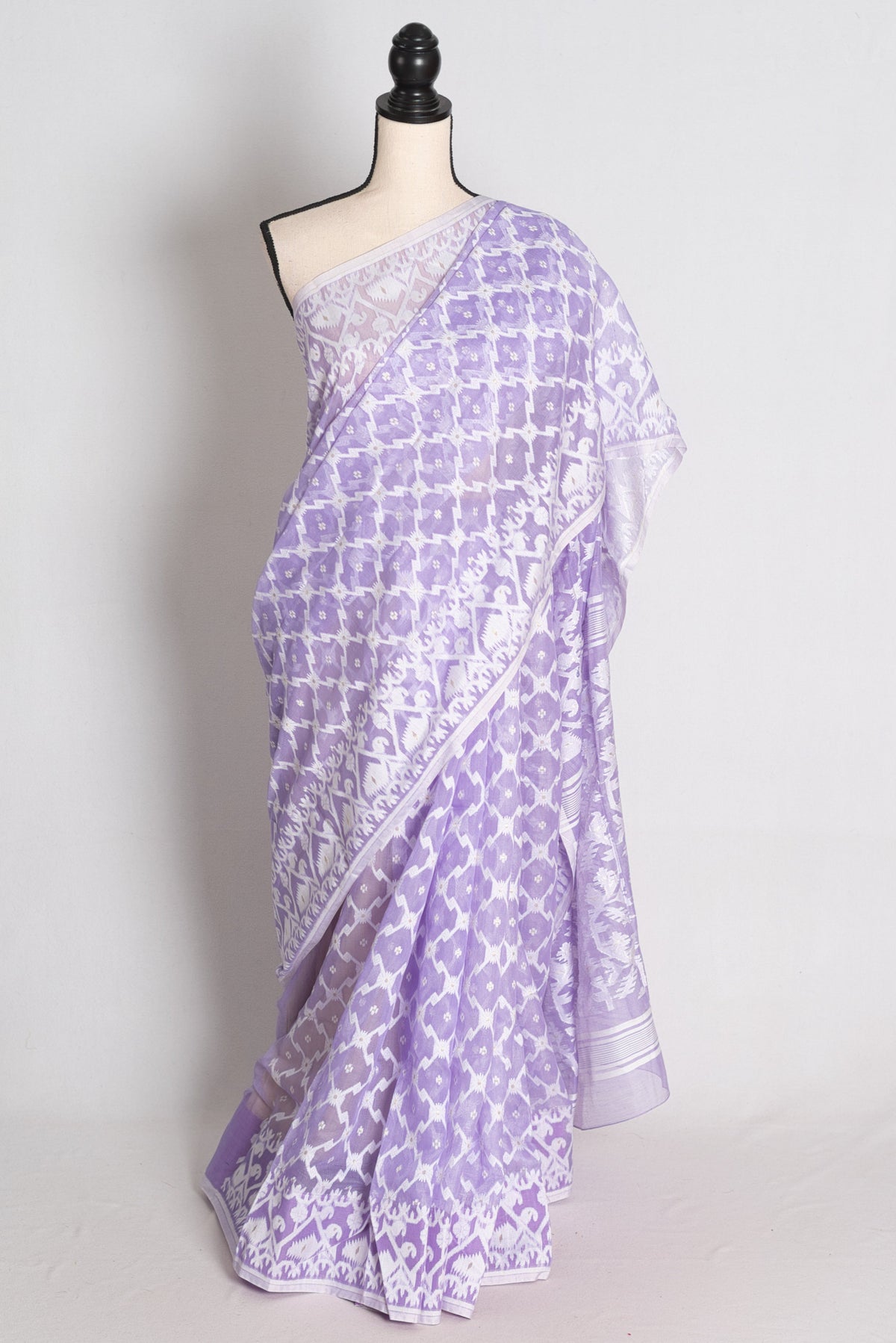Priti – Light Purple and White Soft Jamdani Saree