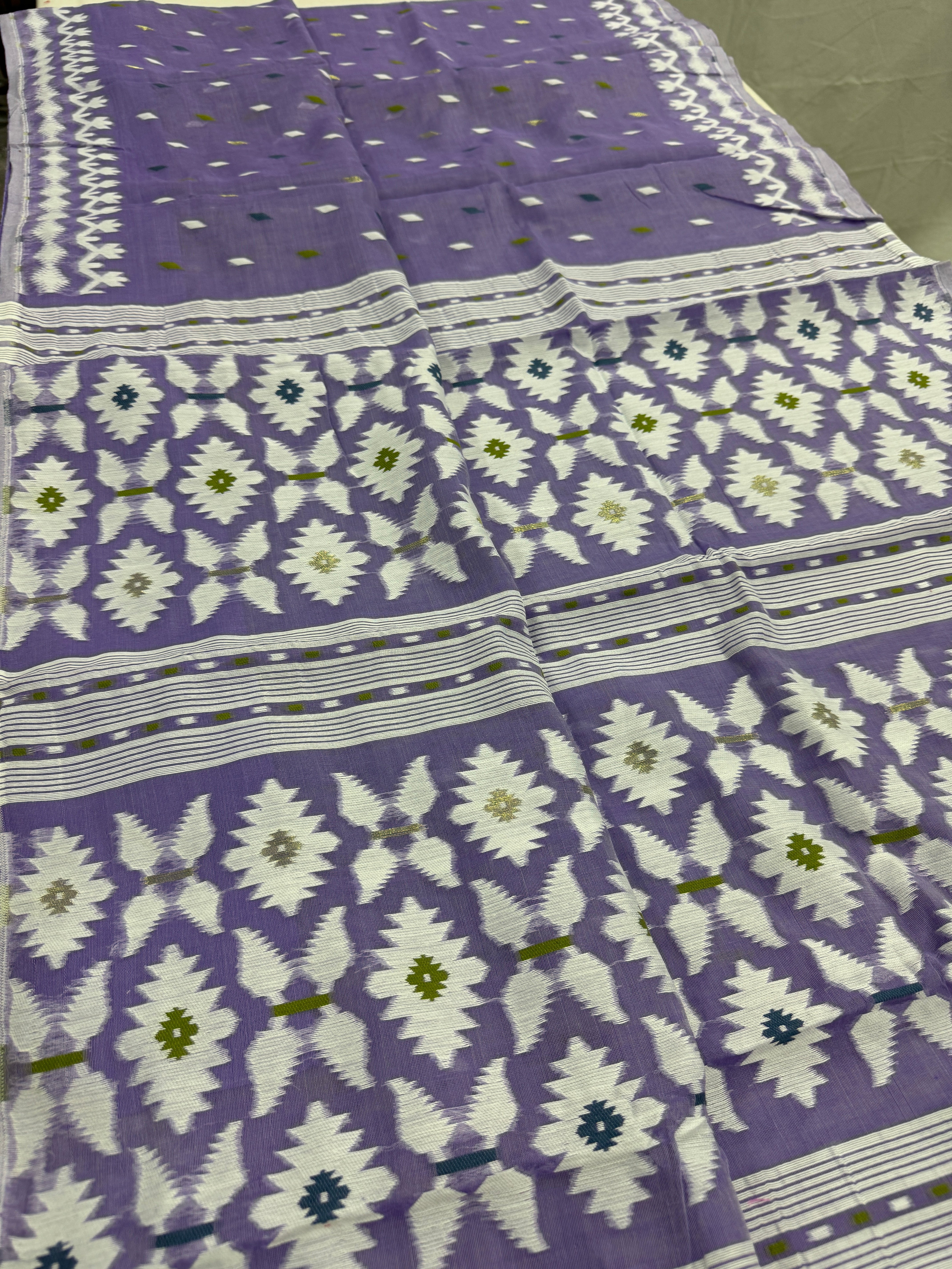 Madhabi : Mauve and White Blended Soft Cotton Jamdani Saree