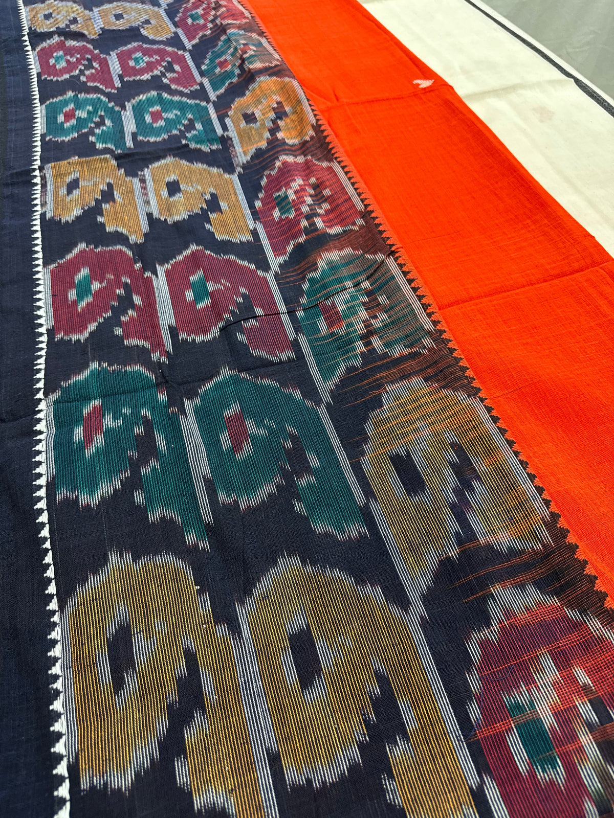 Dhriti : Dhaniakhali Soft Cotton Saree with Kotki Border