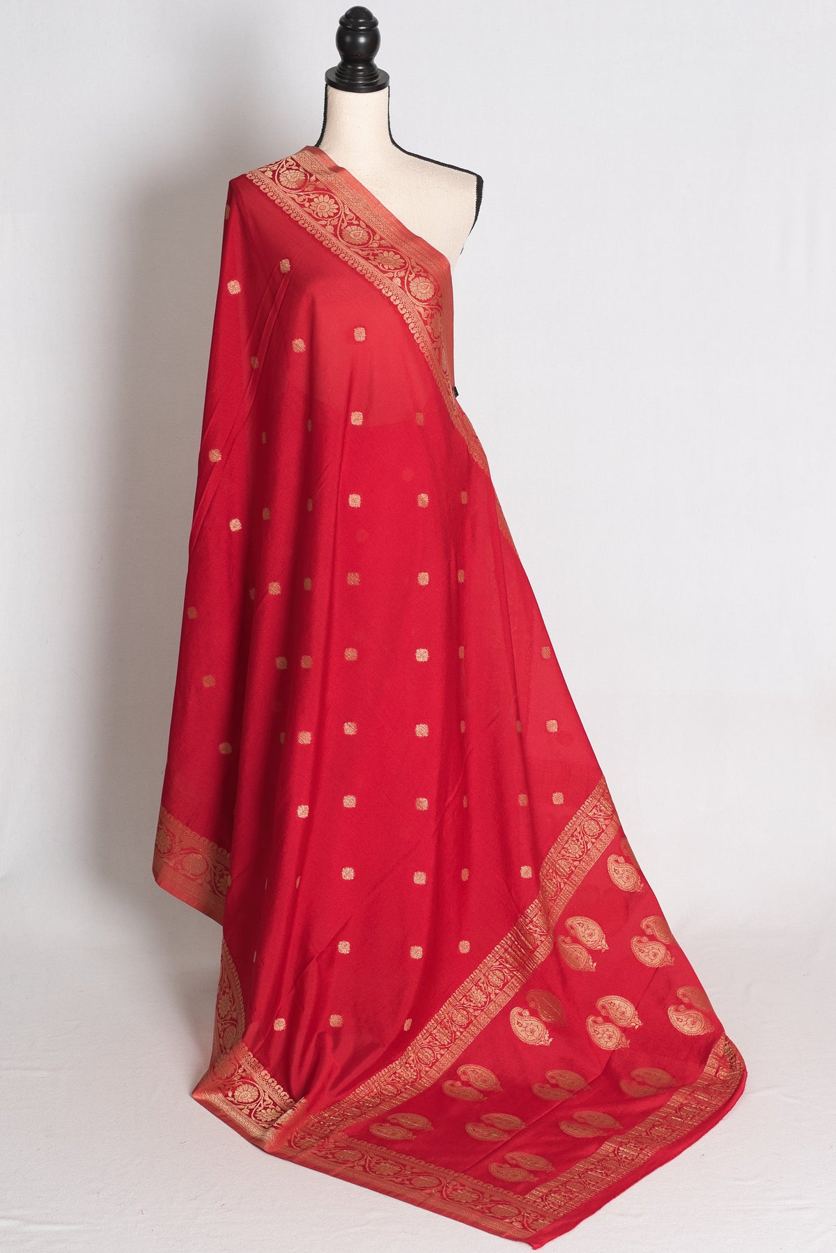 Rikta: Red and Gold Lightweight Semi Georgette Banarasi Saree