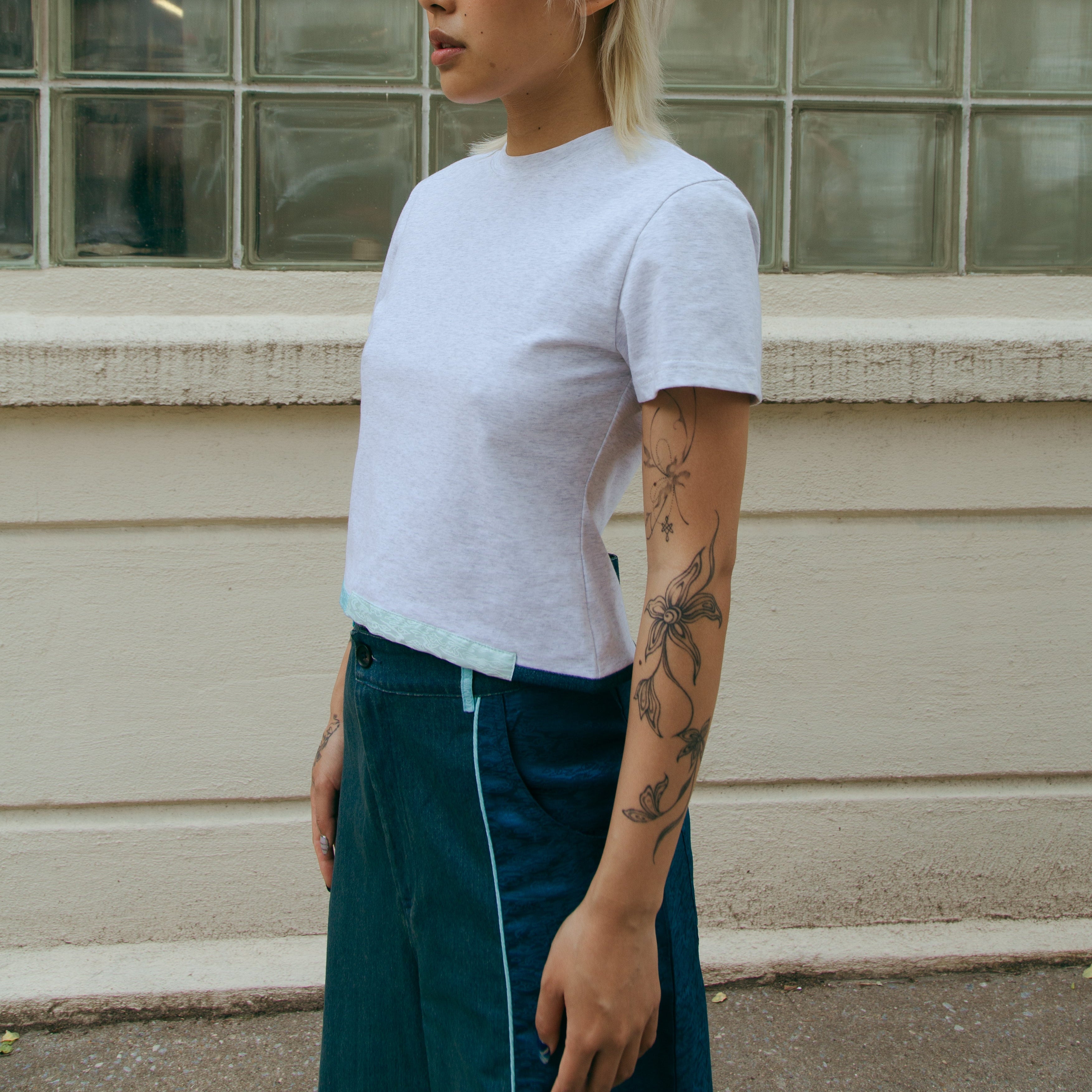 Du Crop T Shirt