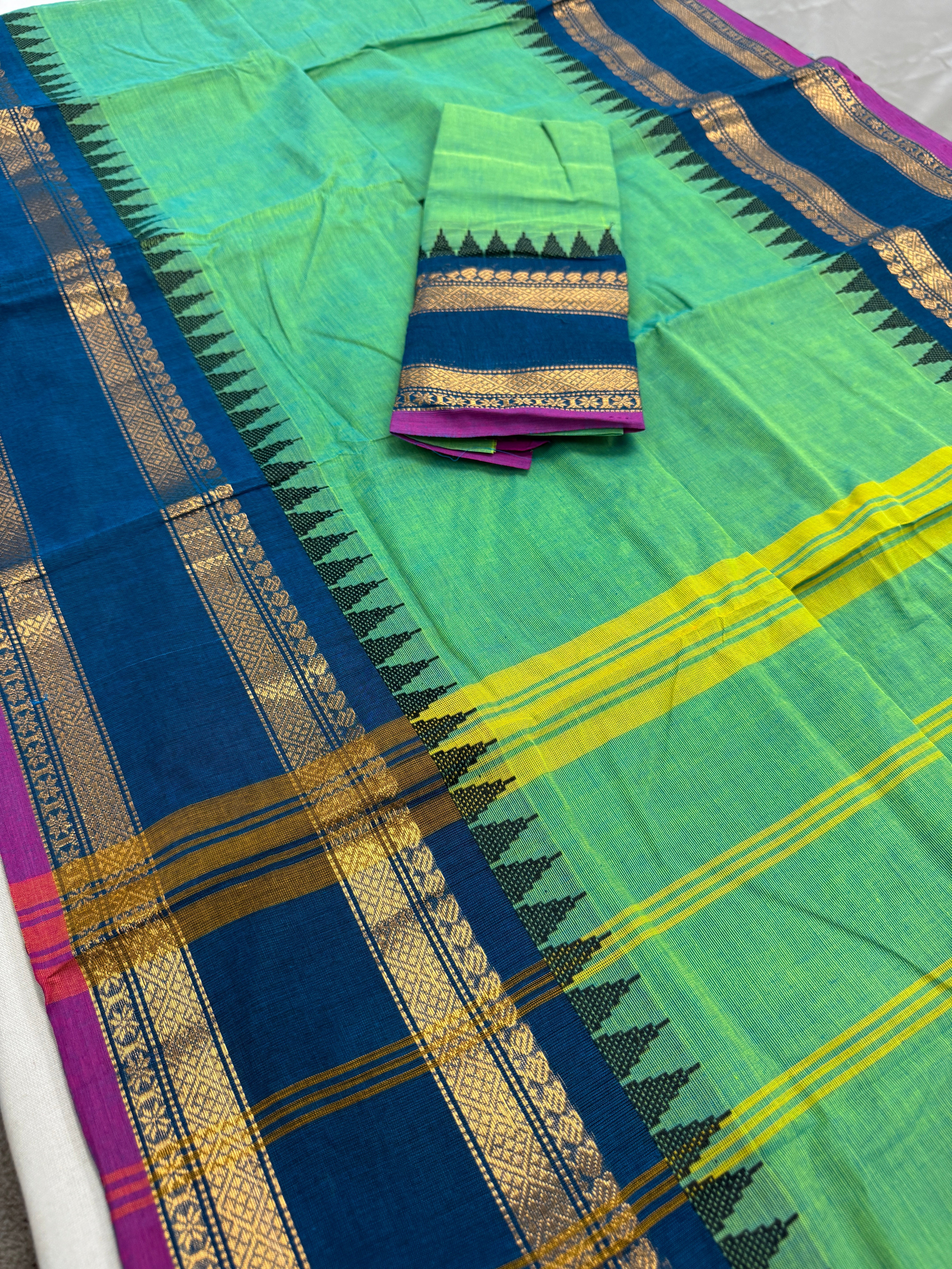 Priya : Green and Blue Kanchi Cotton Saree - Handwoven South Indian Elegance