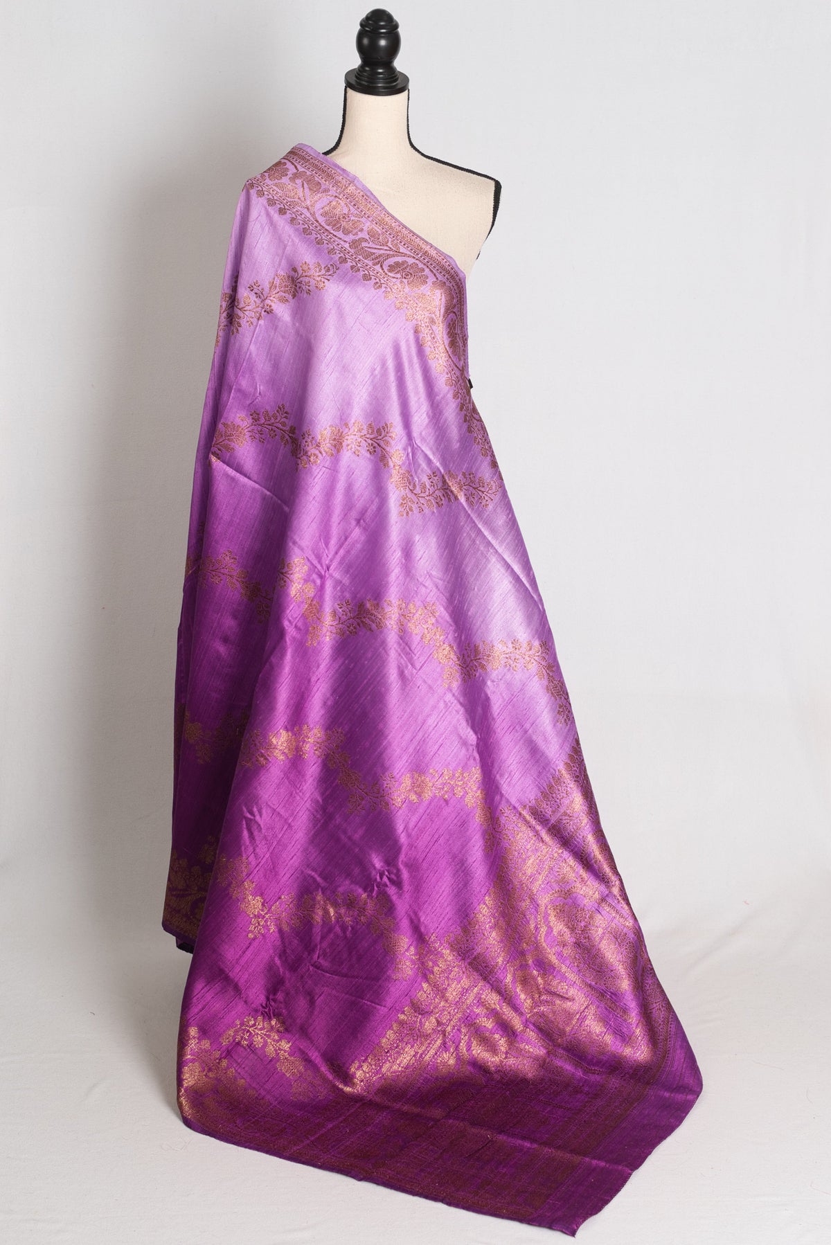 Siya : Mauve and Purple Ombre Raw Silk Handloom Banarasi Saree | Silk Mark