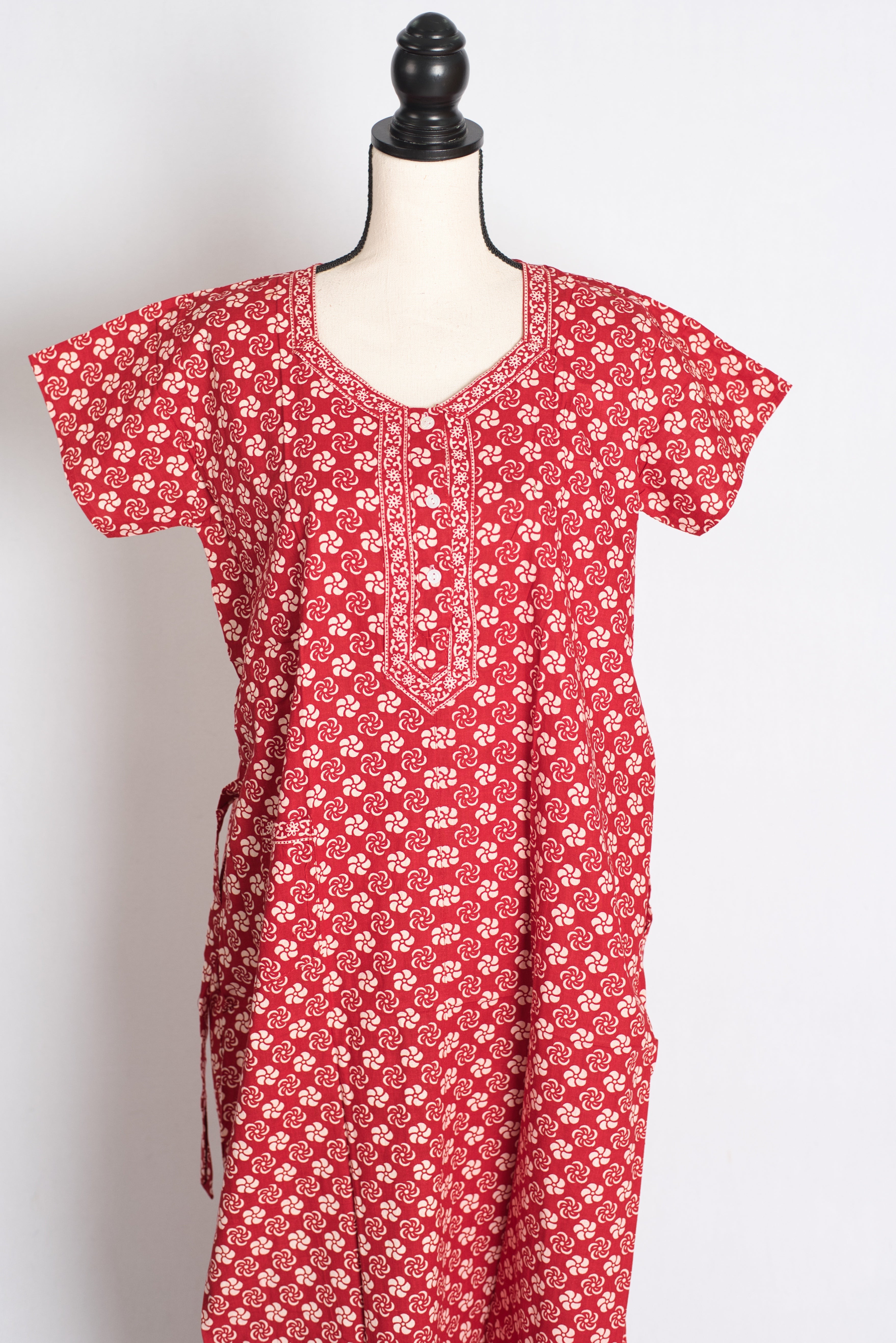 Printed Red Pure Cotton Nightwear in Regular Size