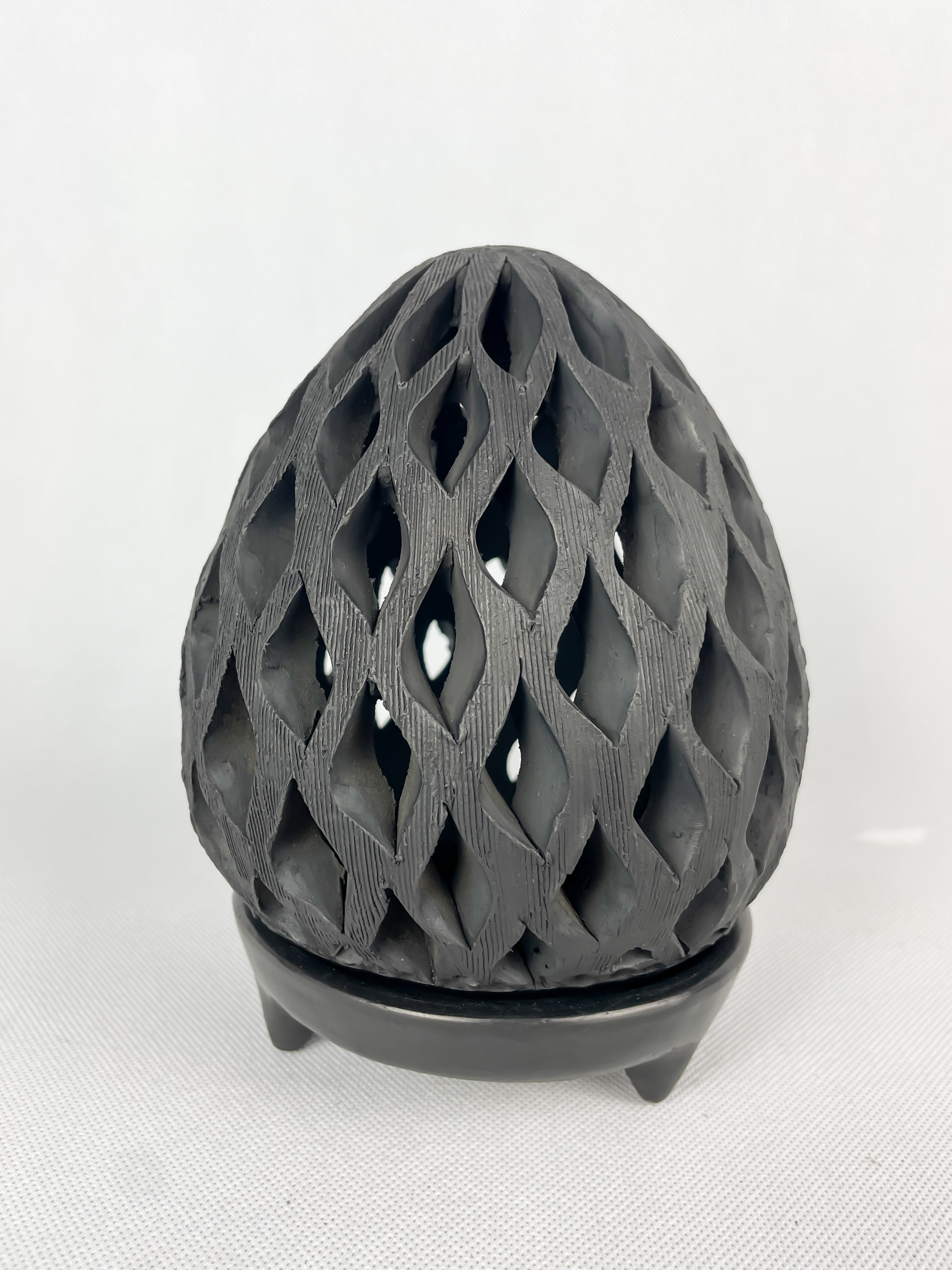 Oaxaca Black Clay Candle Holder - Porta Vela Barro Negro