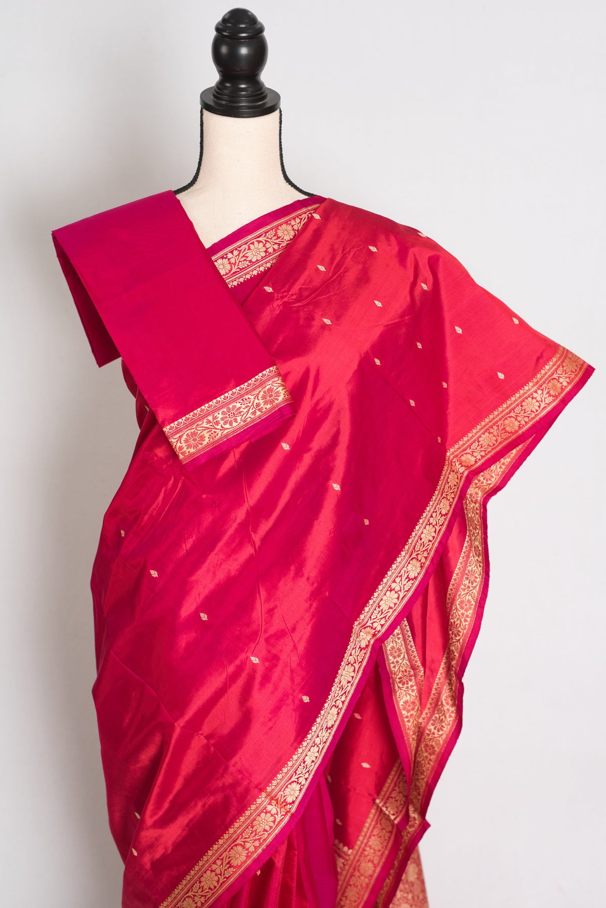 Priya : Rosy Pink Pure Banarasi Silk Saree with Delicate Gold Zari Booti