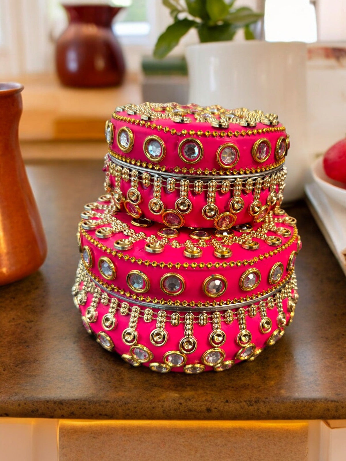 5.2 x 2.8 inches Mataki Shape Box
