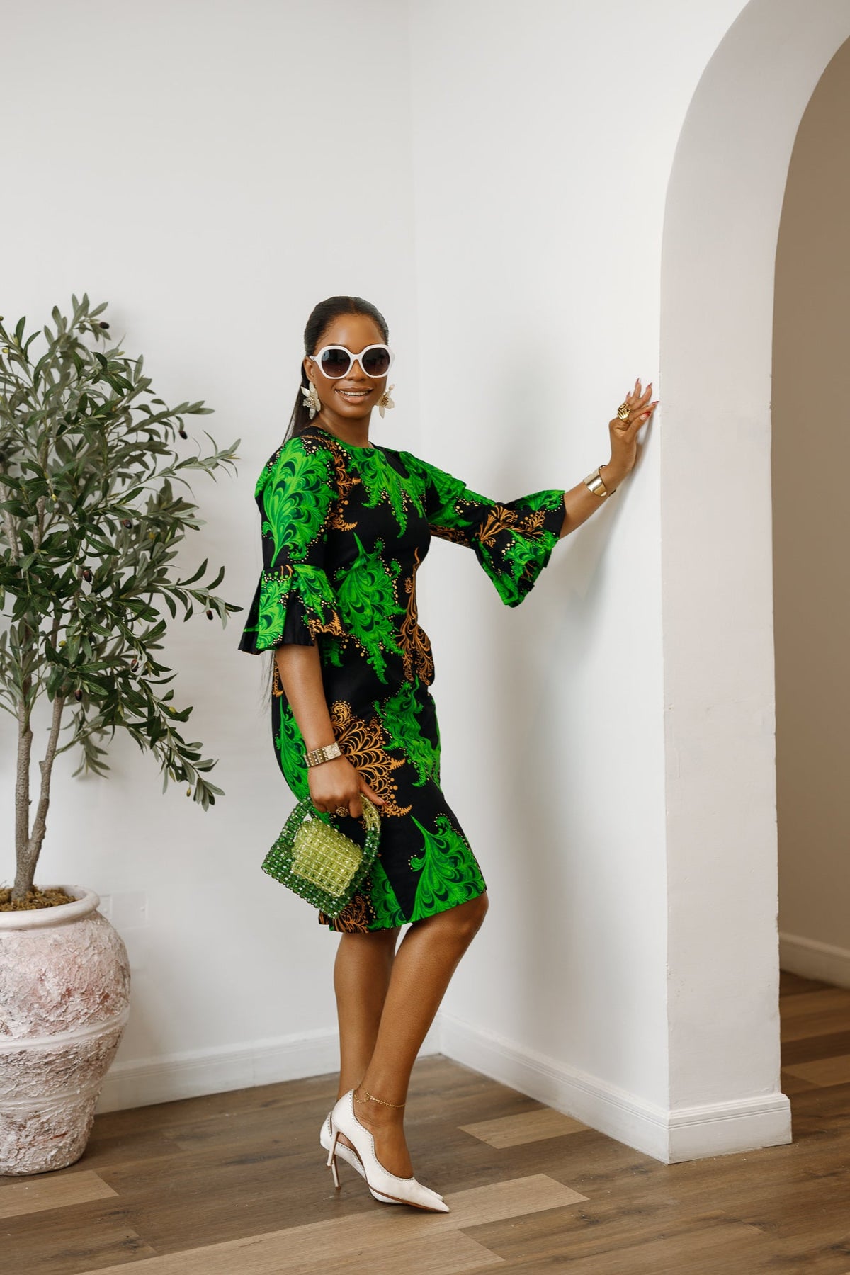 TASSI AFRICAN PRINT BELL SLEEVE MIDI DRESS [GREEN]----FINAL SALE