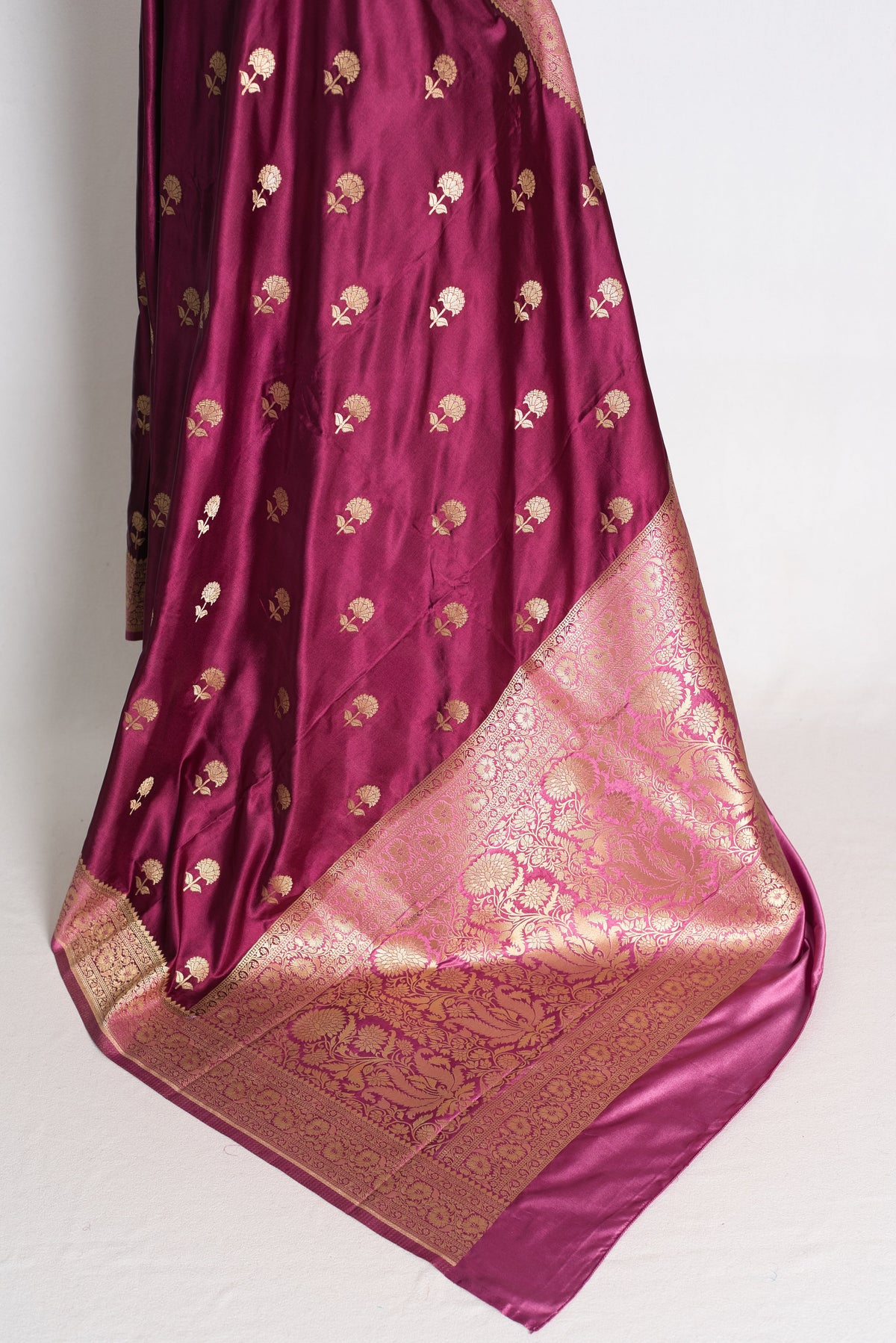Ritaja : Deep Wine and Pink Semi Mashru Banarasi Silk Saree with 42 Size Blouse