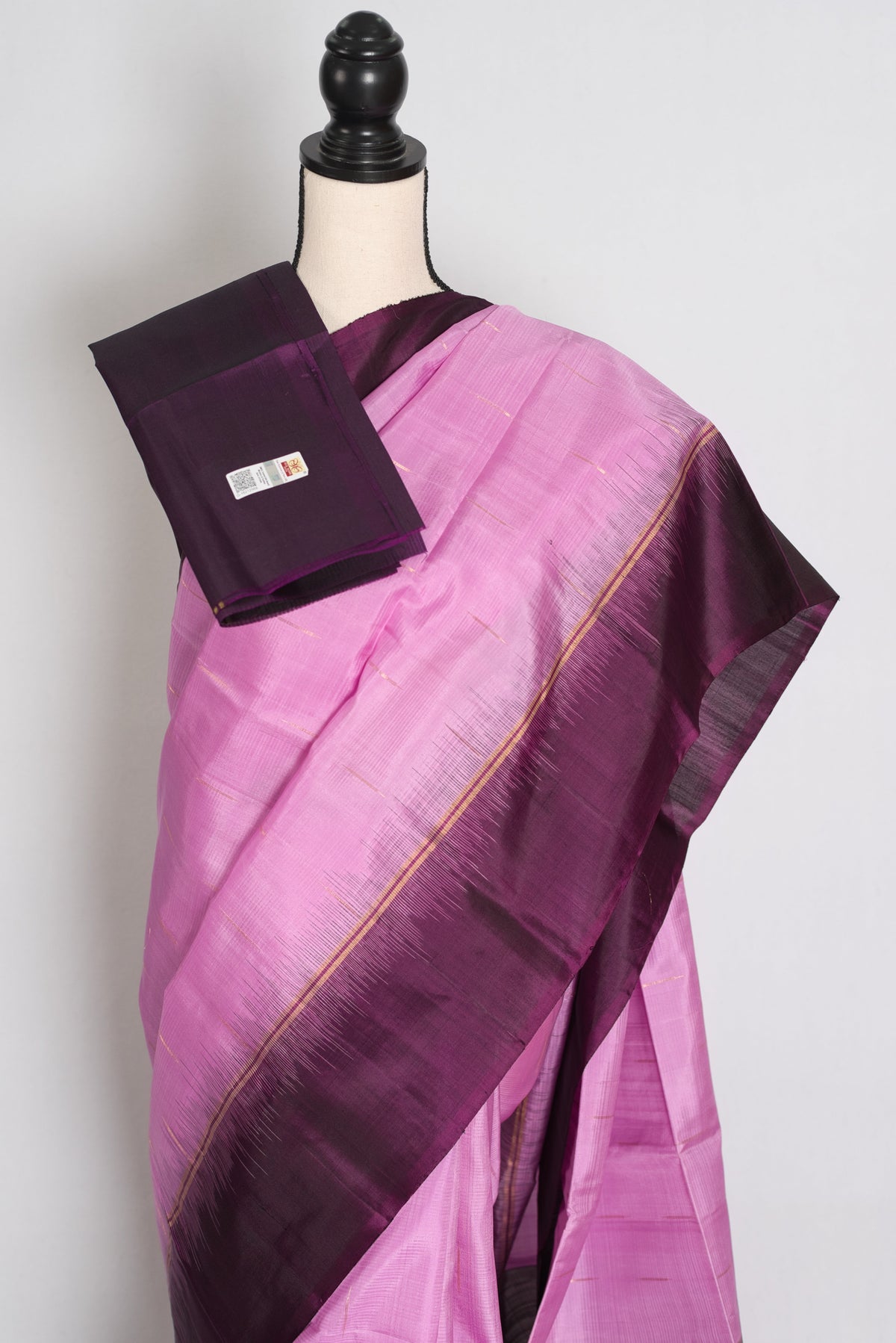 Harini Lilac and Deep Purple Lightweight Kanjivaram Silk Saree