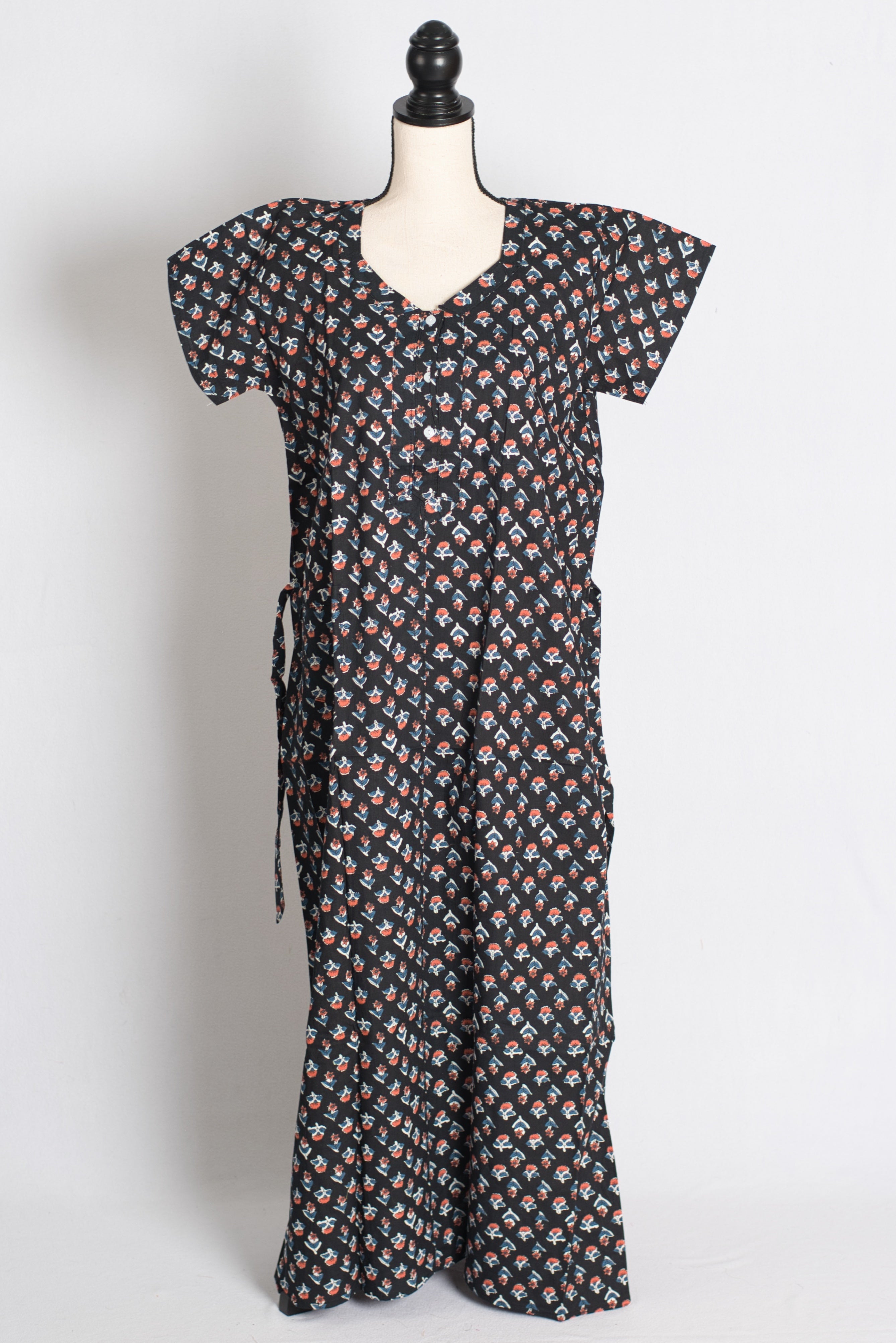 Printed Black Pure Cotton Nightwear in Regular Size