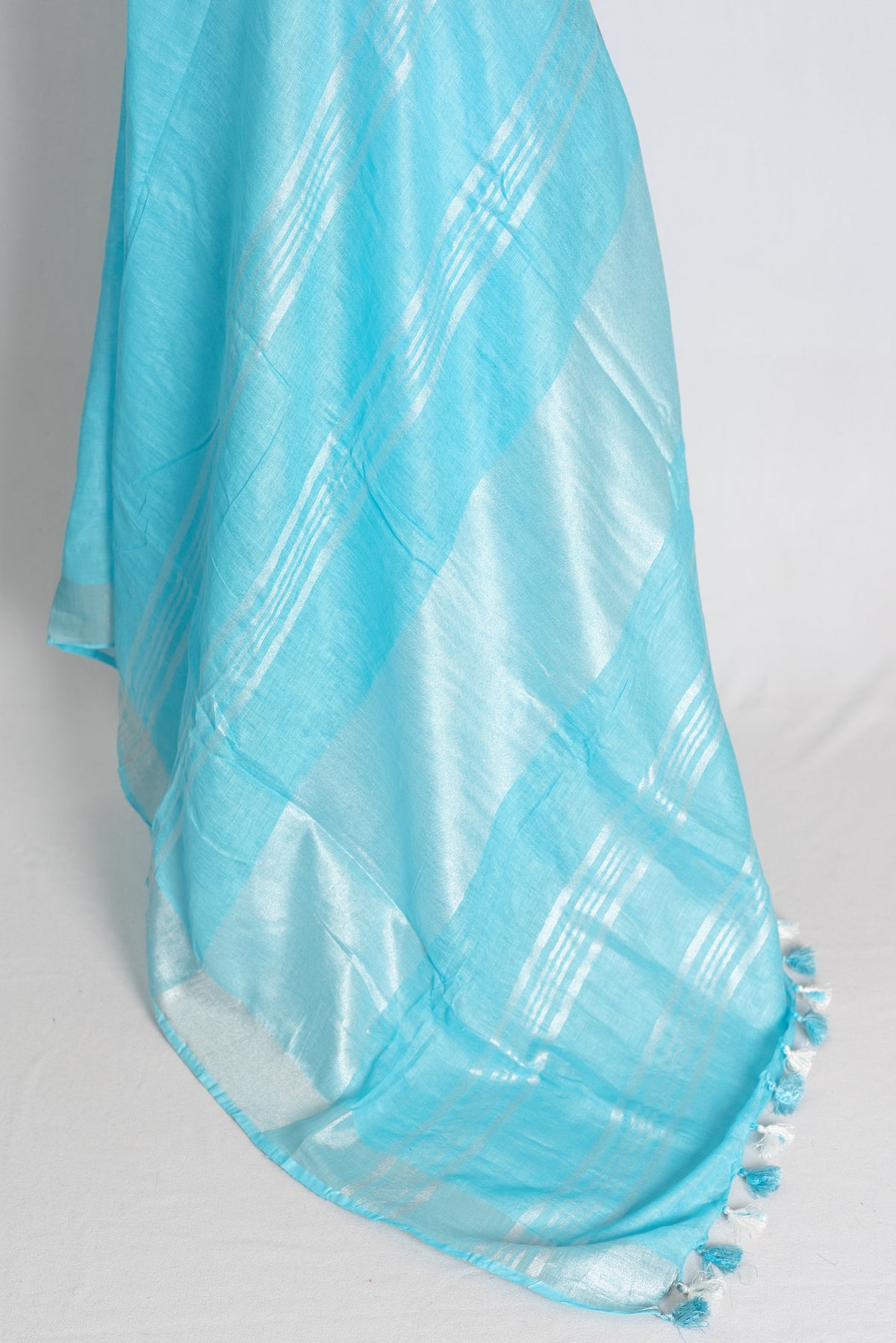 Arusi : Sky Blue Pure Linen Saree with Silver Zari Border