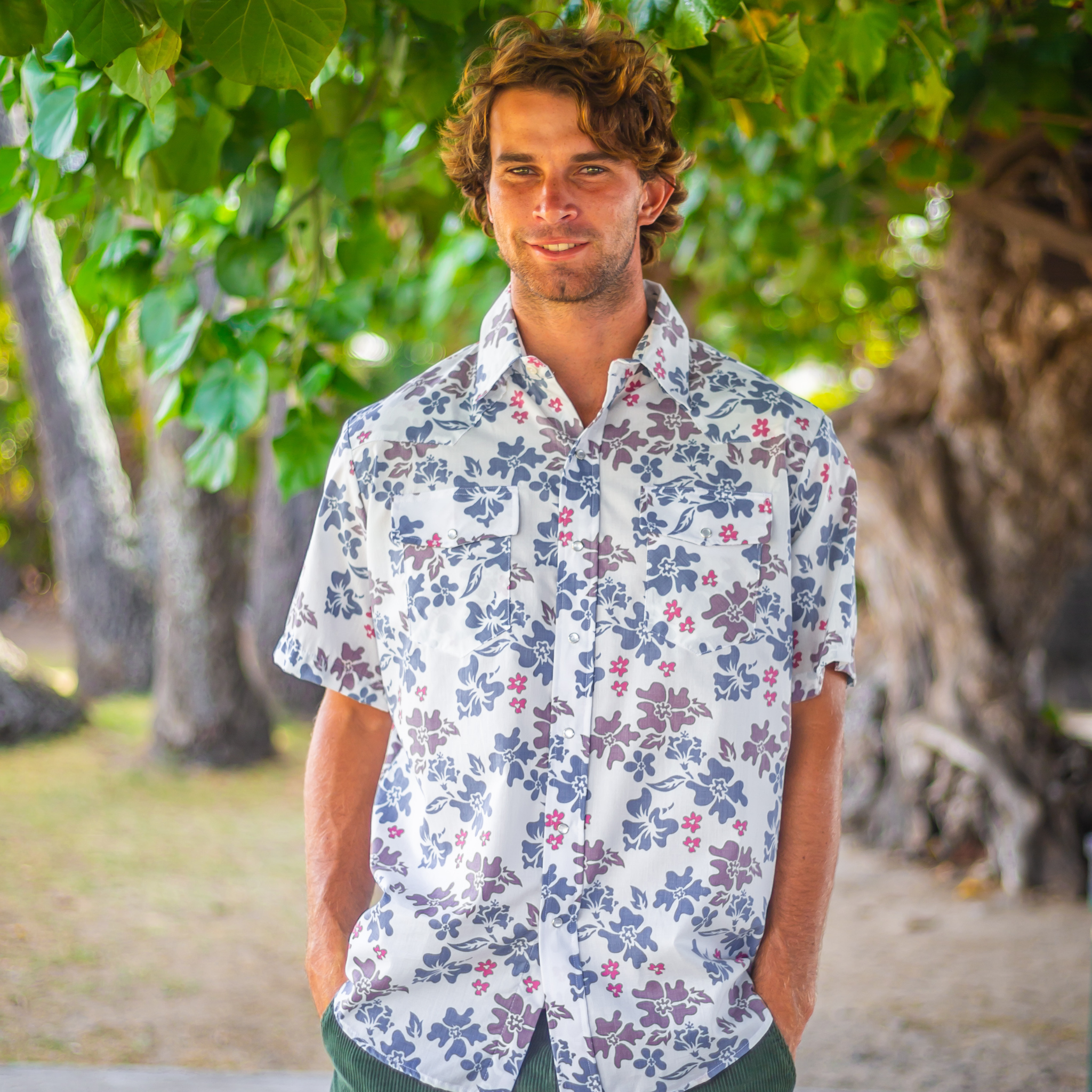 Tahitian Pareu White