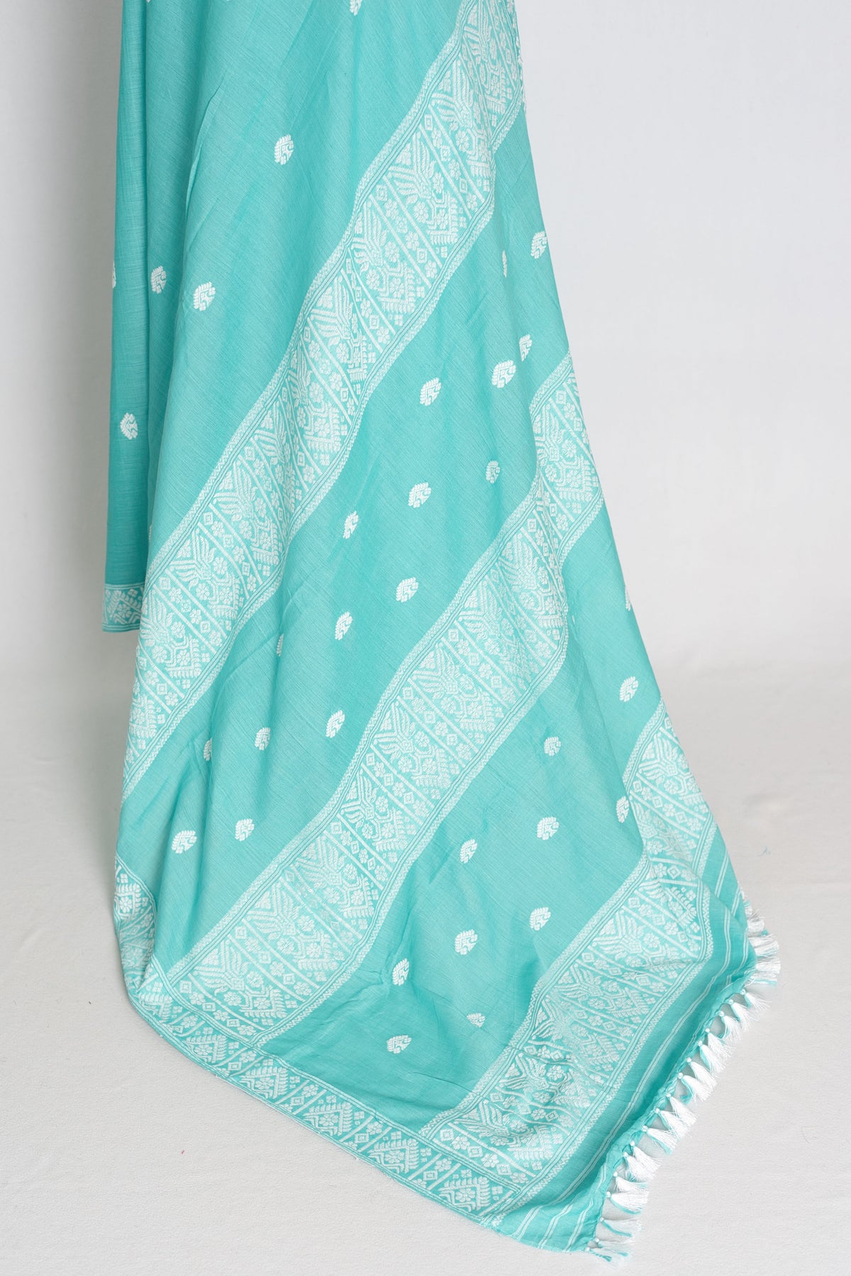 Ashmi : Sea Green & White Soft Pure Cotton Handloom Assamese Saree