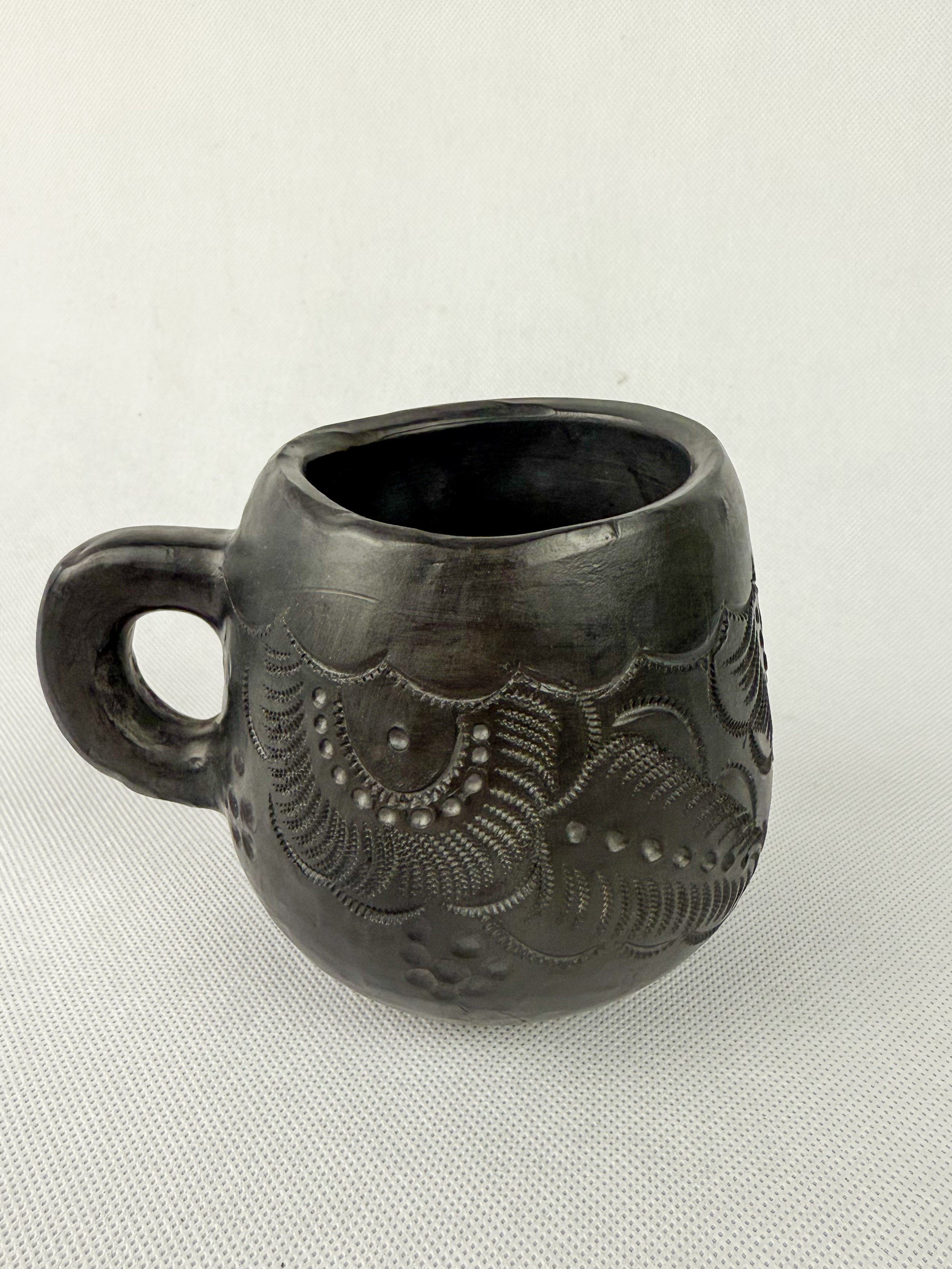 Oaxaca Black Clay Mugs - Taza Barro Negro