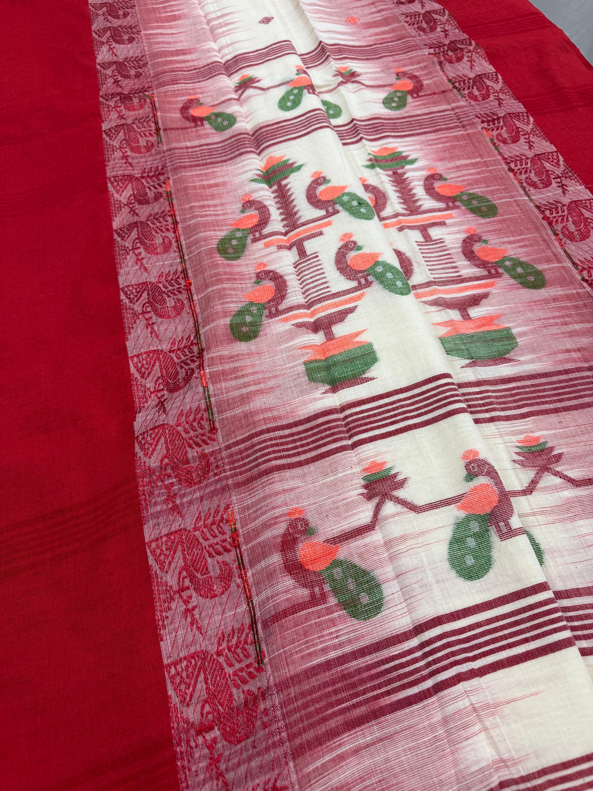 Devi : Off White and Red Soft Cotton Bengal Handloom Saree
