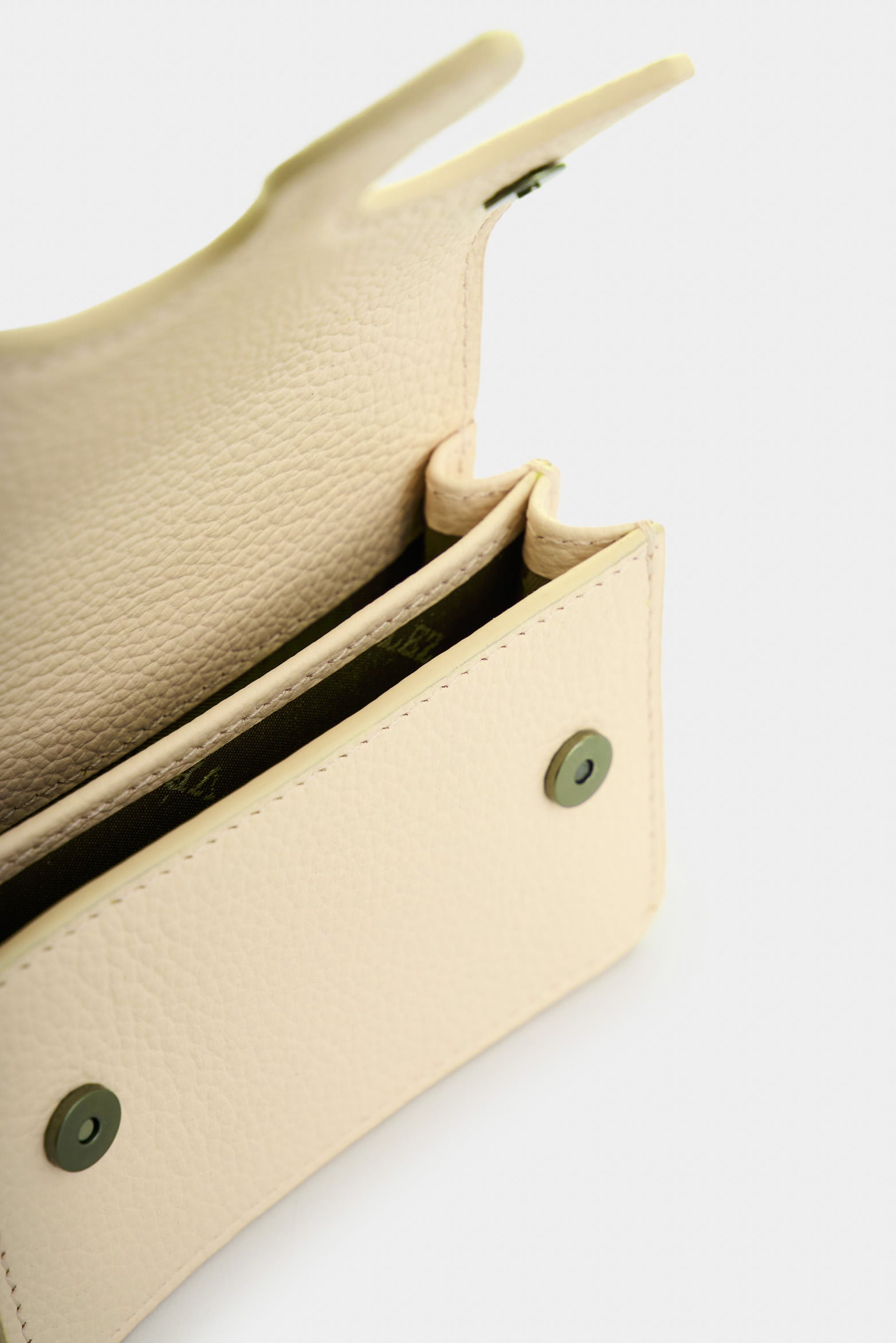 Mini Garniel leather coin purse for women