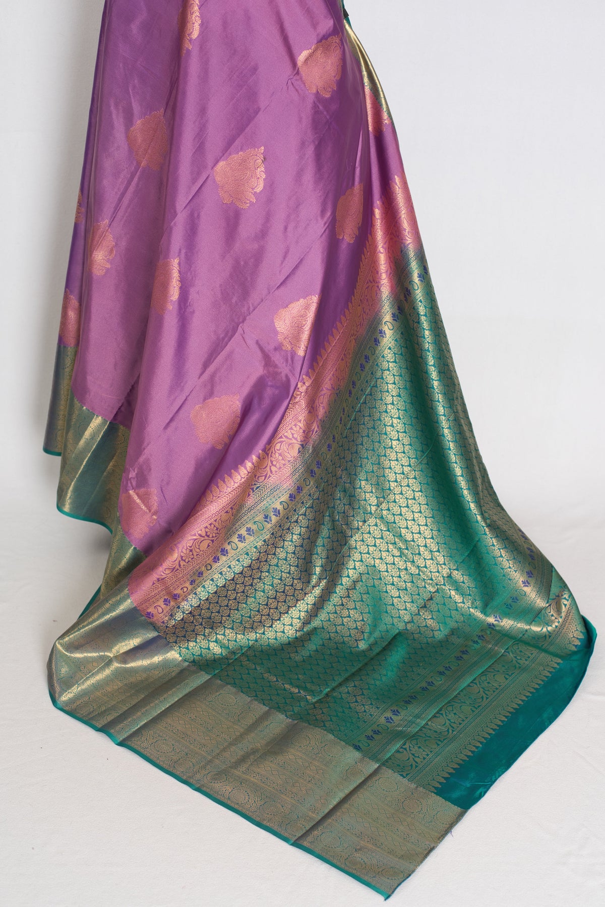 Mita : Mauve & Sea Green Contrast Semi Silk Kanjivaram Saree