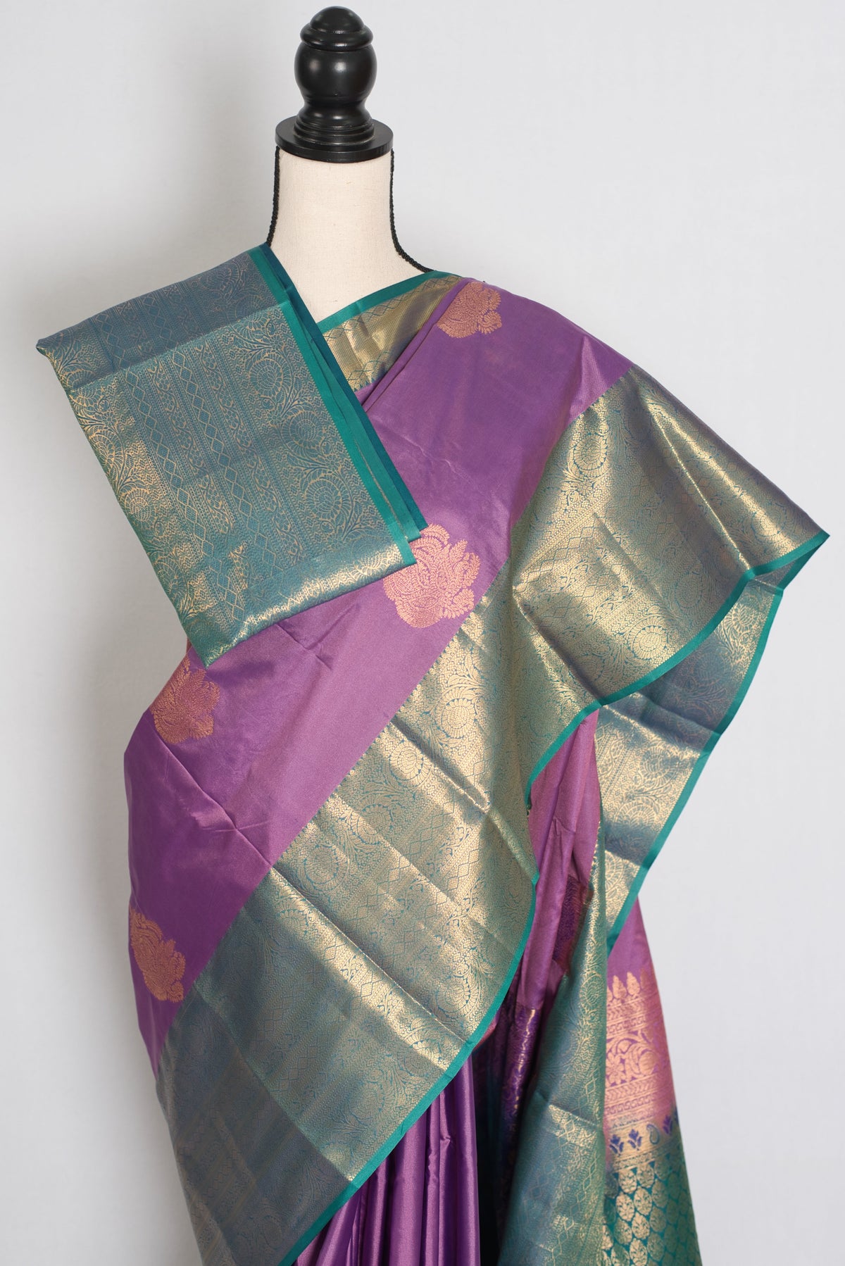 Mita : Mauve & Sea Green Contrast Semi Silk Kanjivaram Saree