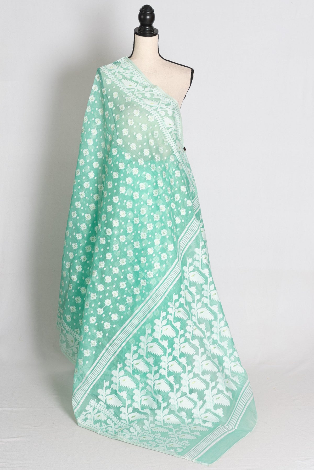 Leema – Sea Green and White Soft Jamdani Saree