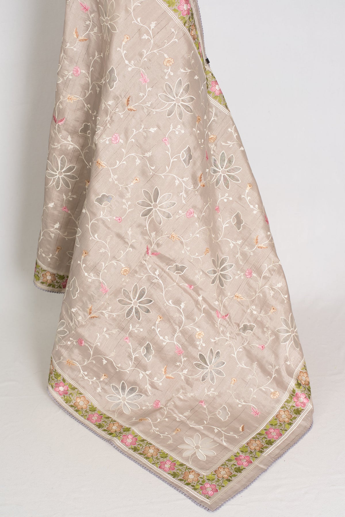 Sriti: Dove Grey Semi Tussar Silk Saree with Floral Cut Work Embroidery