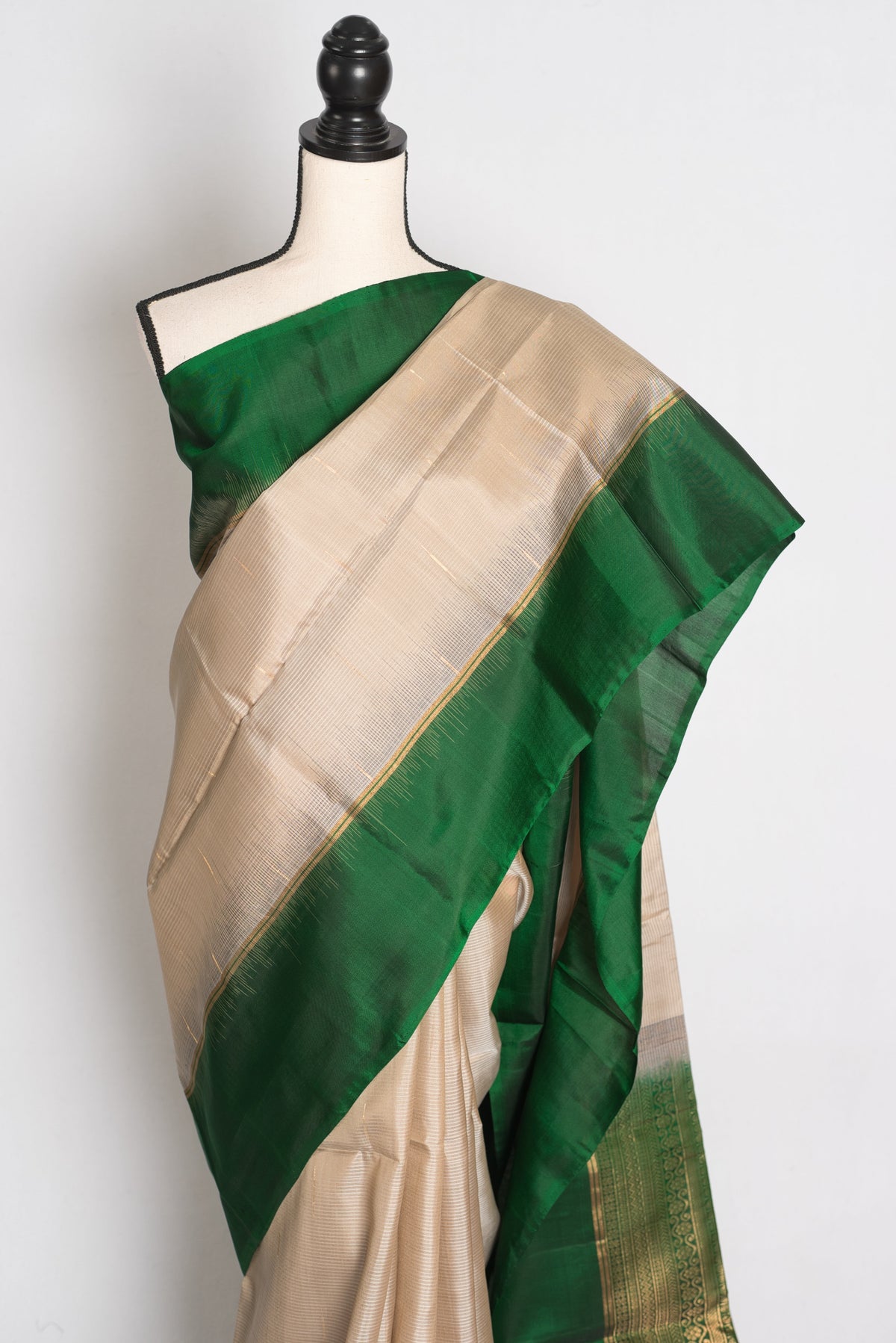 Srija : Cement Grey and Emerald Green Lightweight Kanjivaram Silk Saree