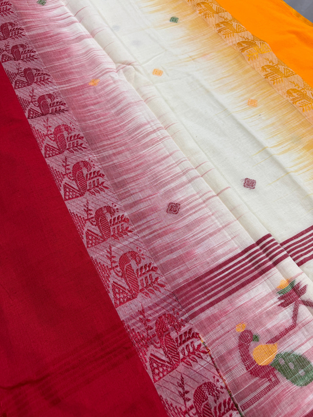 Bidisha : Off White Soft Cotton Bengali Handloom Saree
