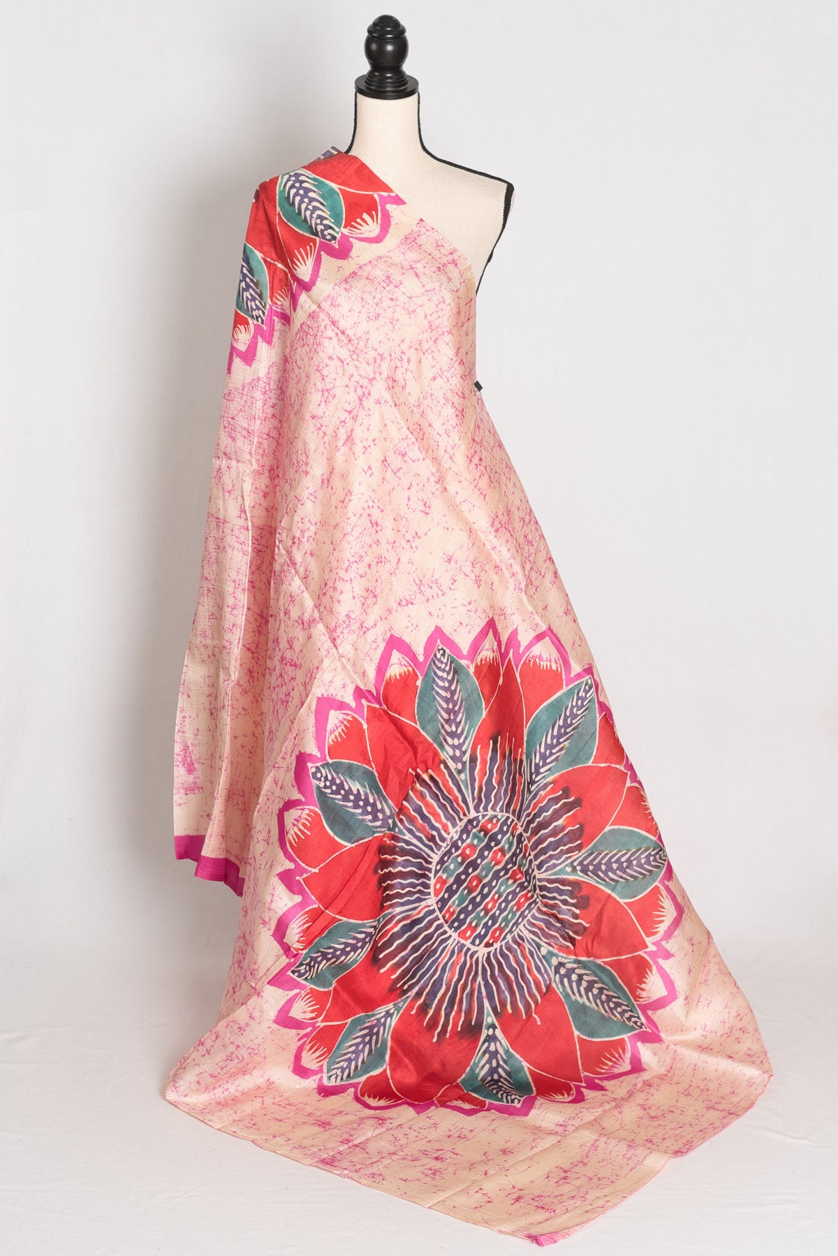 Dhriti : Cream and Pink Contemporary Floral Crack Batik Pure Silk Saree