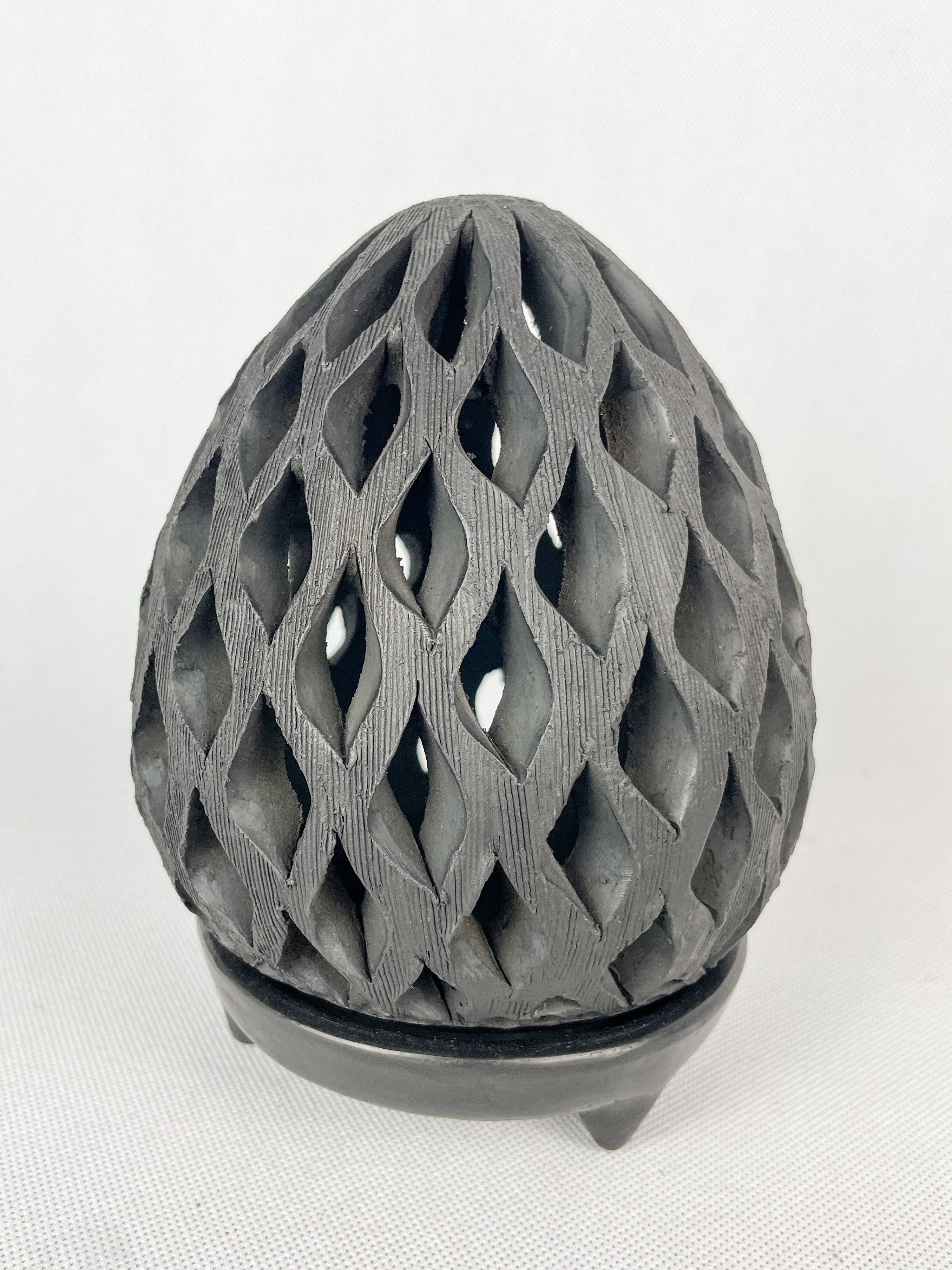 Oaxaca Black Clay Candle Holder - Porta Vela Barro Negro