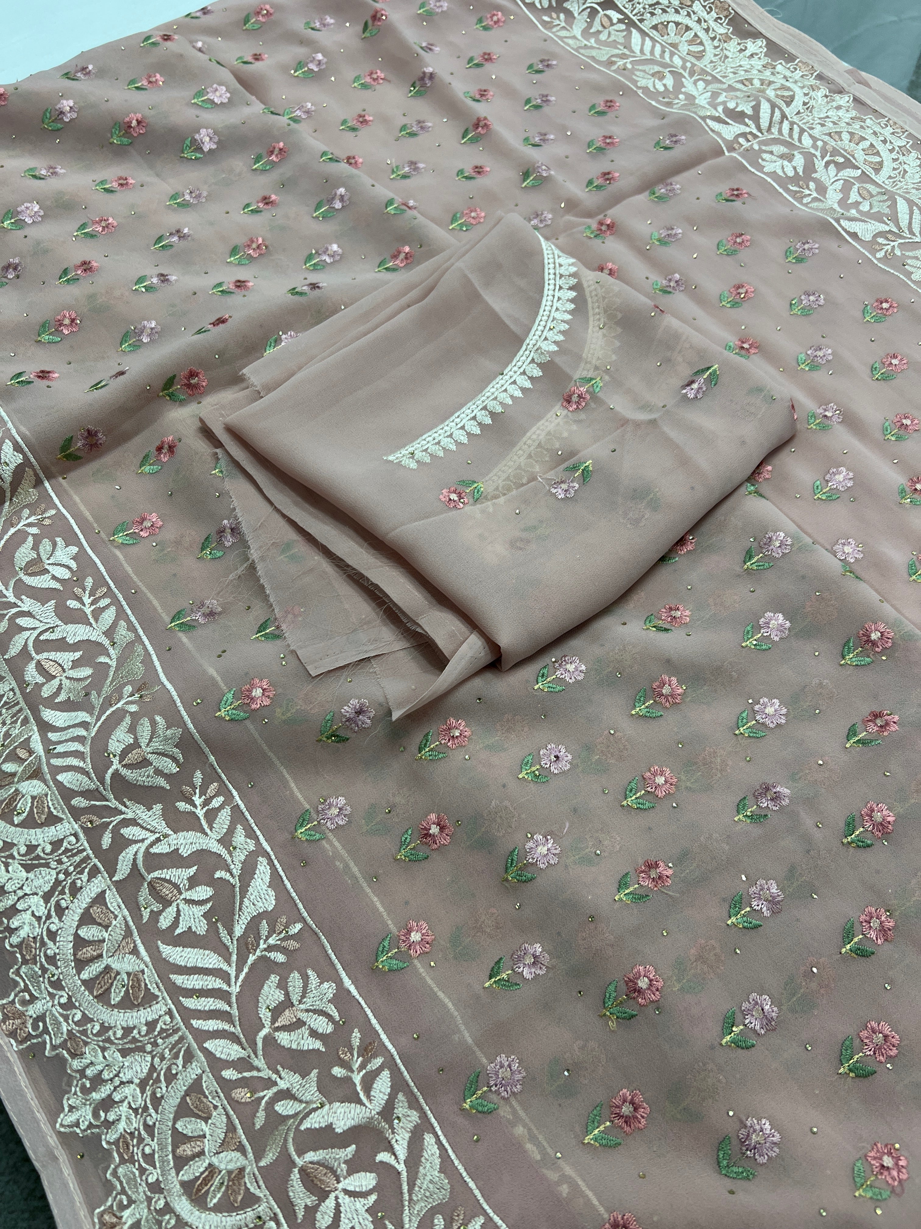 Embroidery Work Mauve Georgette Cocktail Saree