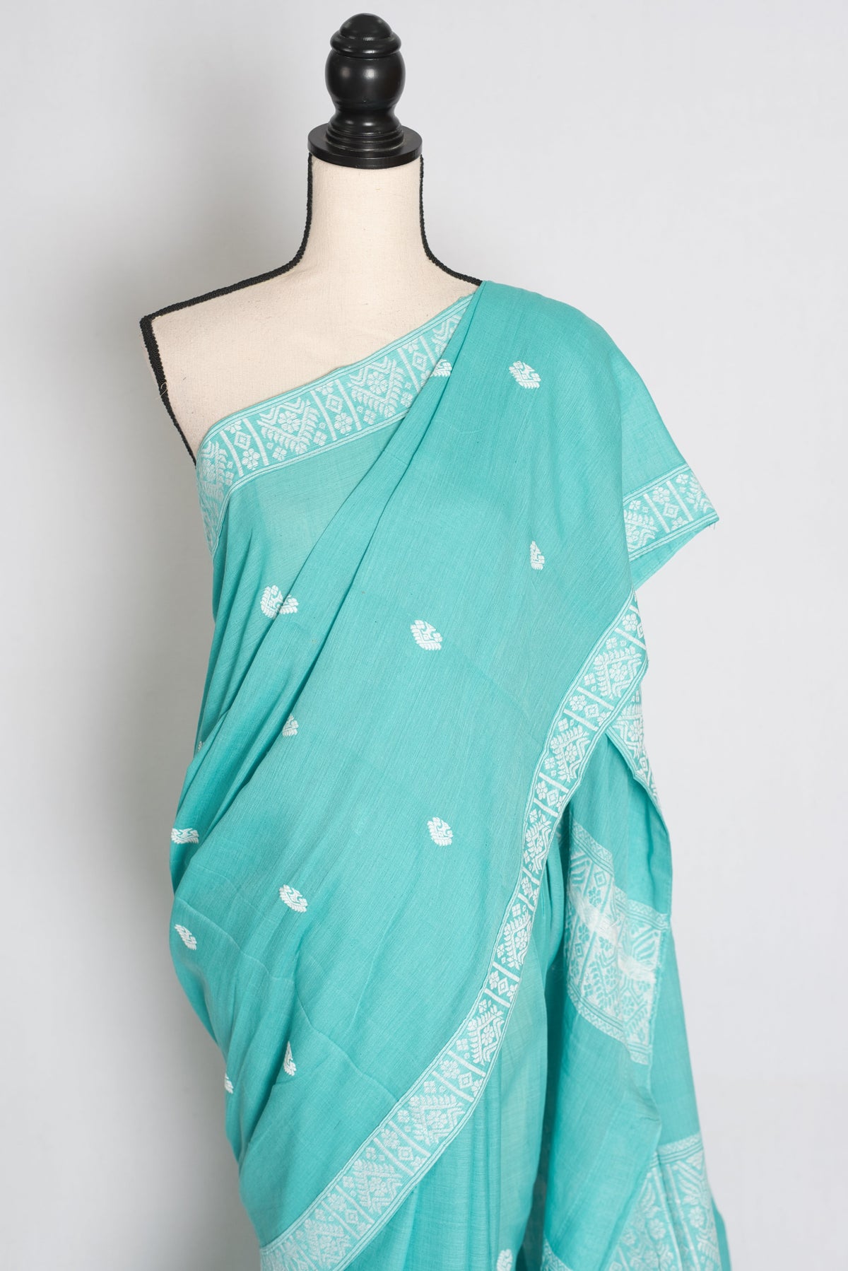 Ashmi : Sea Green & White Soft Pure Cotton Handloom Assamese Saree
