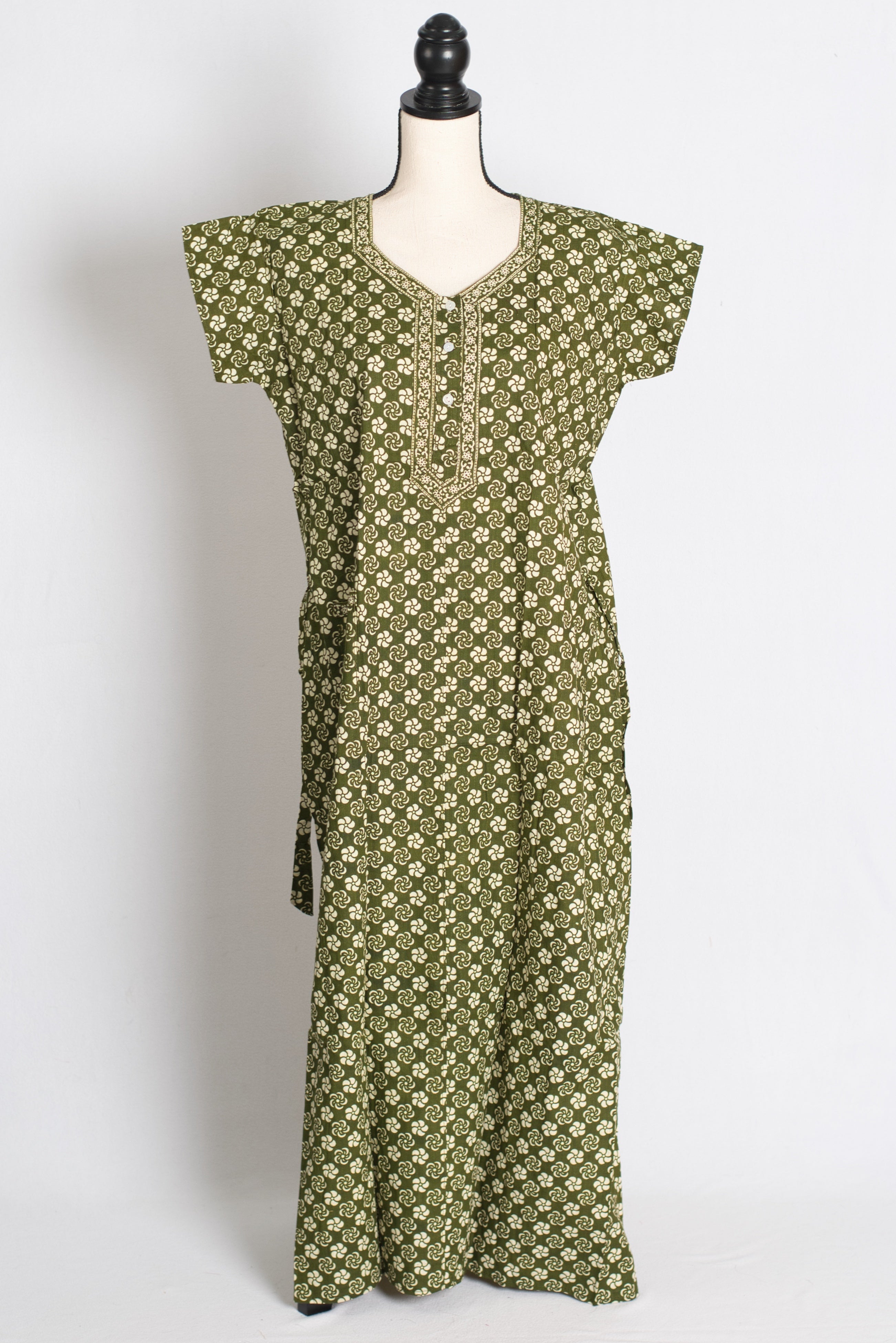 Printed Green Pure Cotton Nightwear in Regular Size