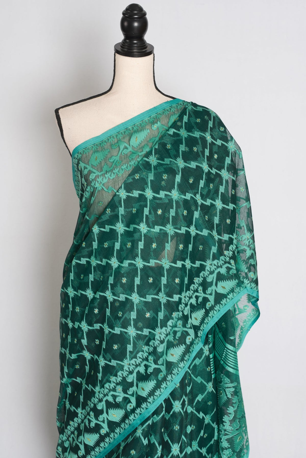 Siya : Emerald Green Soft Blended Cotton Jamdani Saree