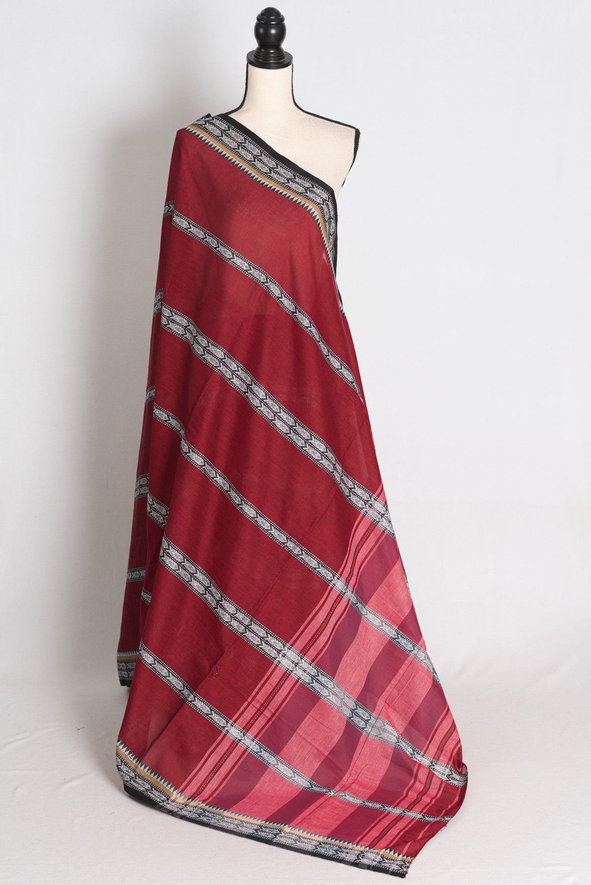 Mati : Dark Red and Black Dhaniakhali Bengal Handloom Pure Soft Cotton Saree