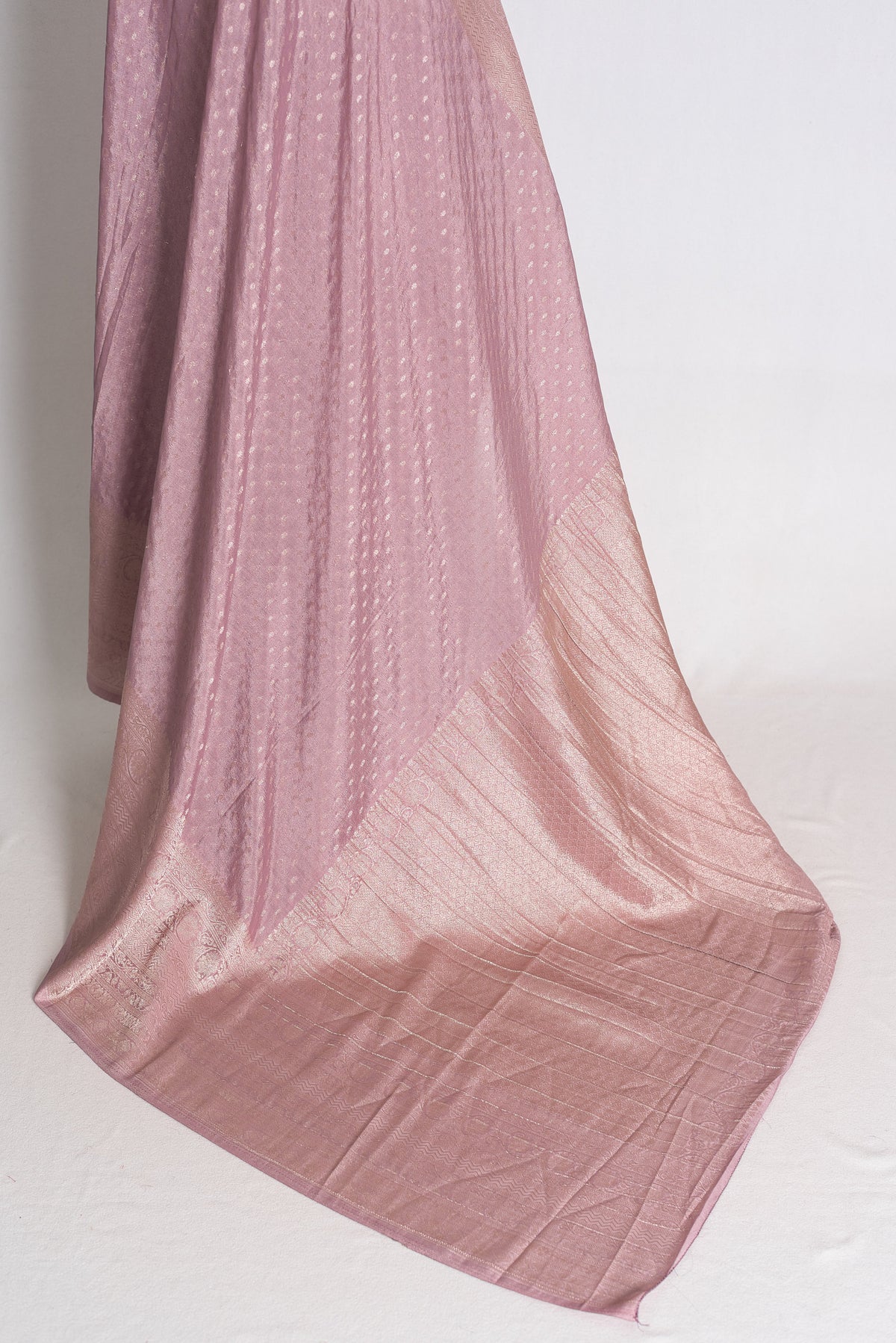 Indira: Pastel Mauve Lightweight Semi Georgette Banarasi Saree