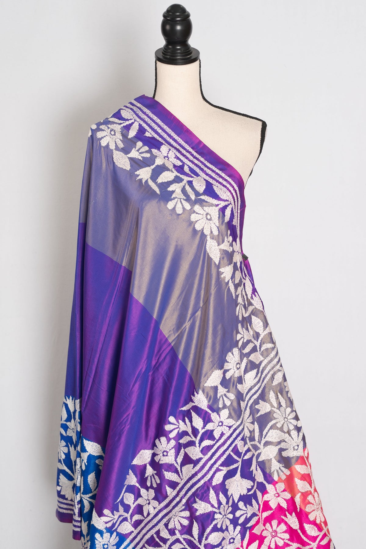 Sandhya : Purple Semi Silk Kantha Stitch Saree | Hand-Embroidered