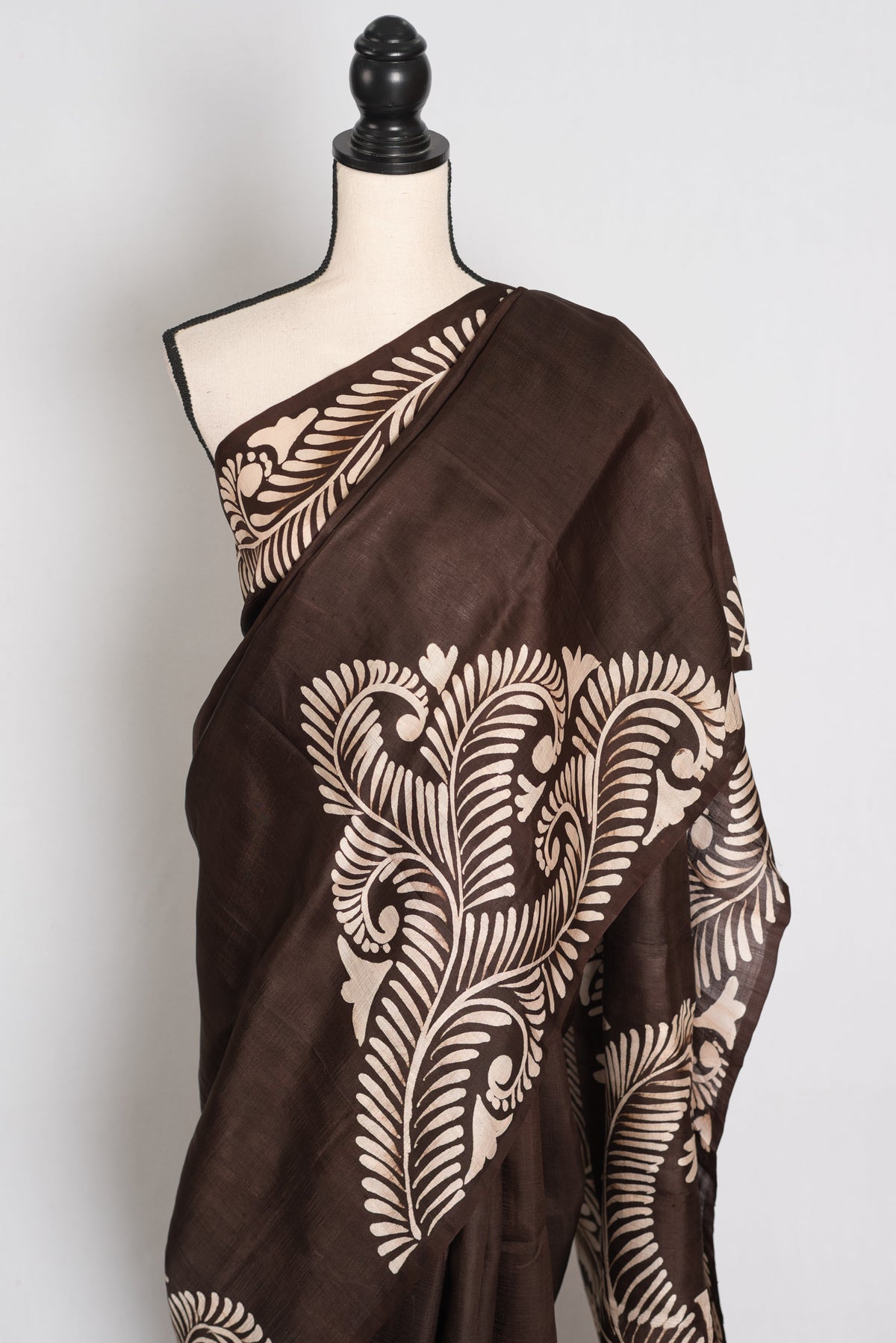 Gayetri : Coffee Brown Hand Batik Pure Murshidabad Silk Saree | Silk Mark