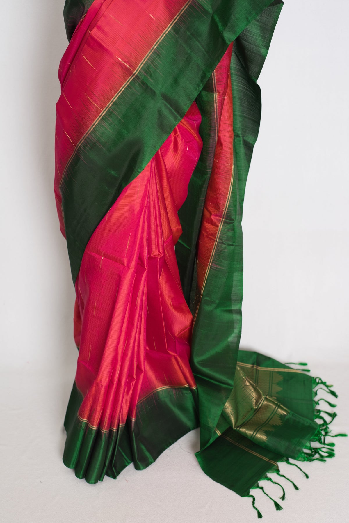 Sia : Rose Pink and Bottle Green Lightweight Kanjivaram Silk Saree
