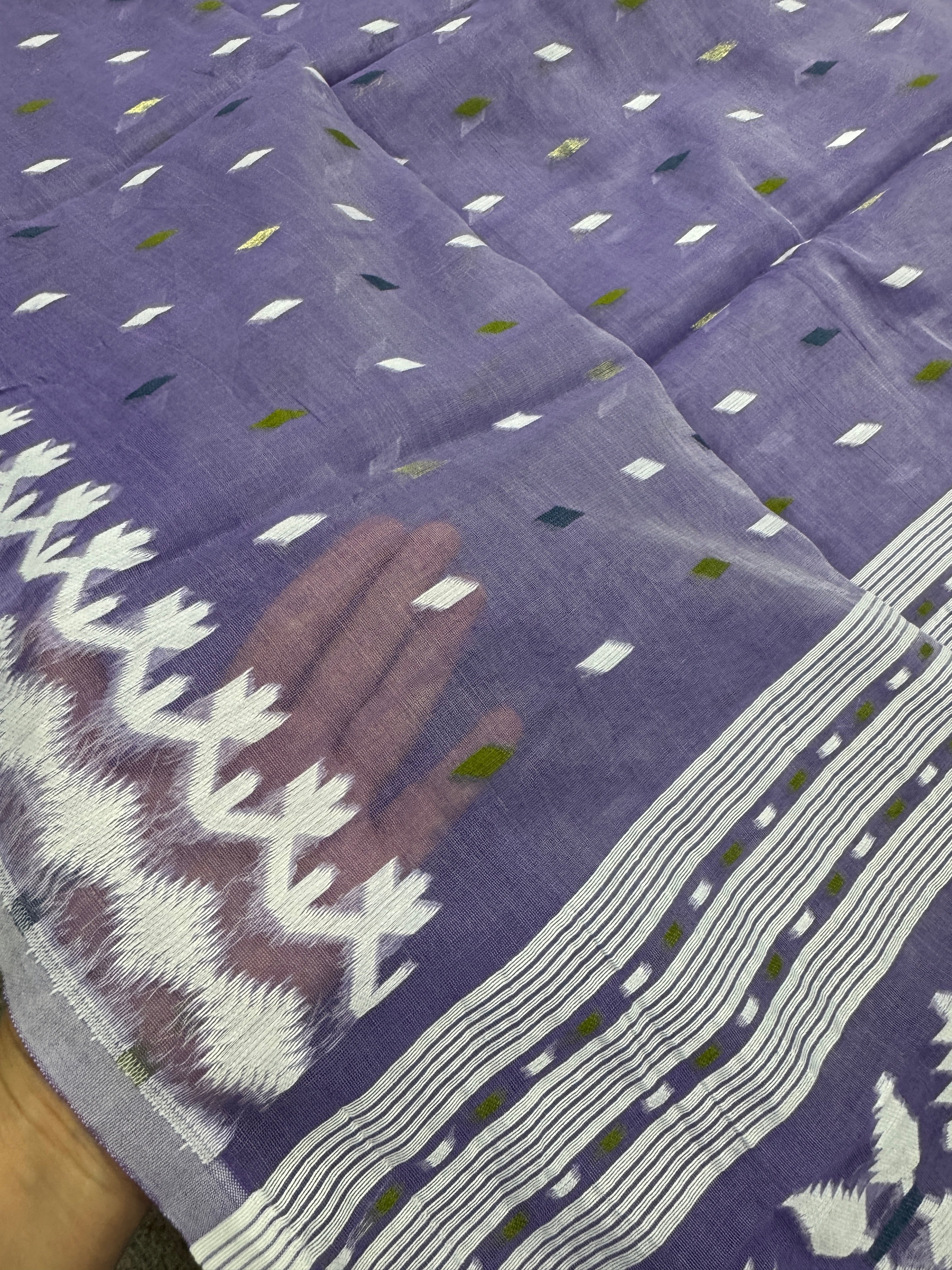 Madhabi : Mauve and White Blended Soft Cotton Jamdani Saree