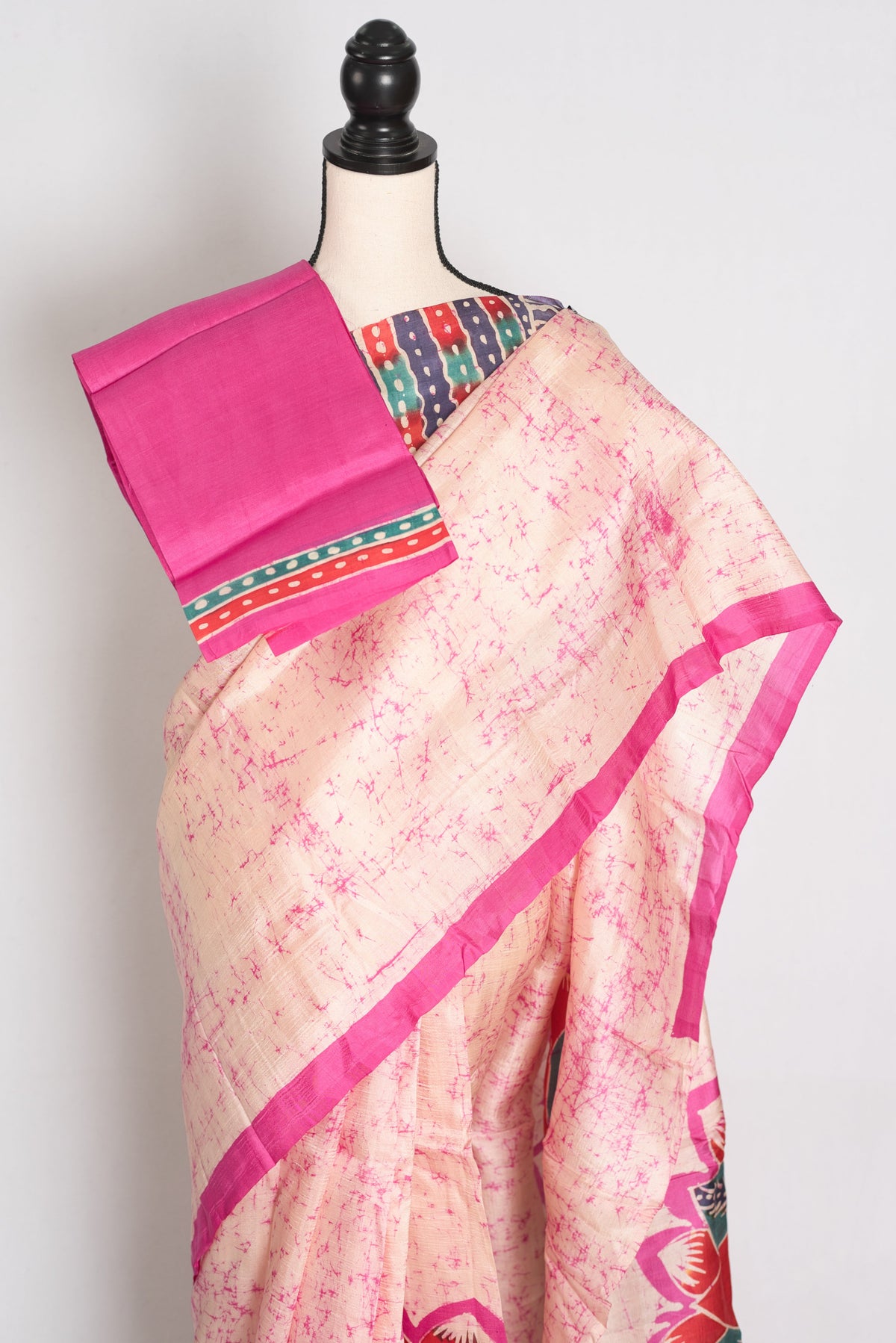 Dhriti : Cream and Pink Contemporary Floral Crack Batik Pure Silk Saree