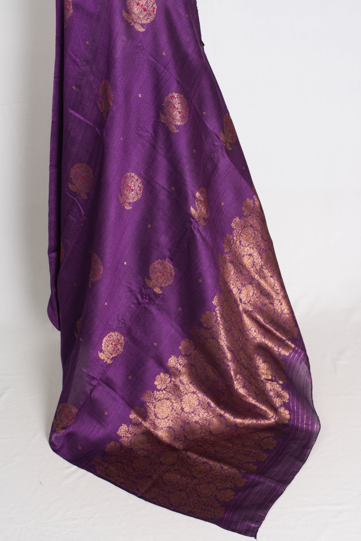 Trina : Purple Minakari Handwoven Pure Raw Silk Banarasi Saree | Silk Mark