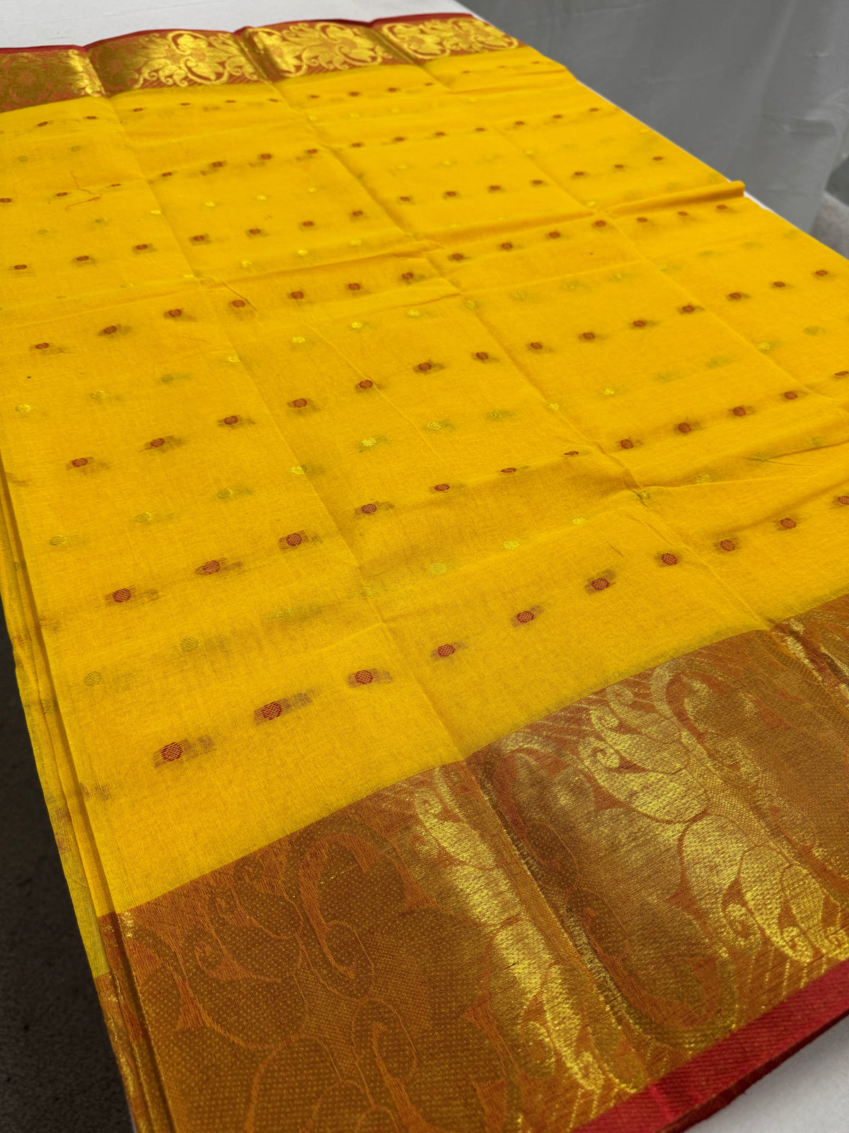 Ritaja : Yellow and Red Bengal Handloom Pure Cotton Tant Saree