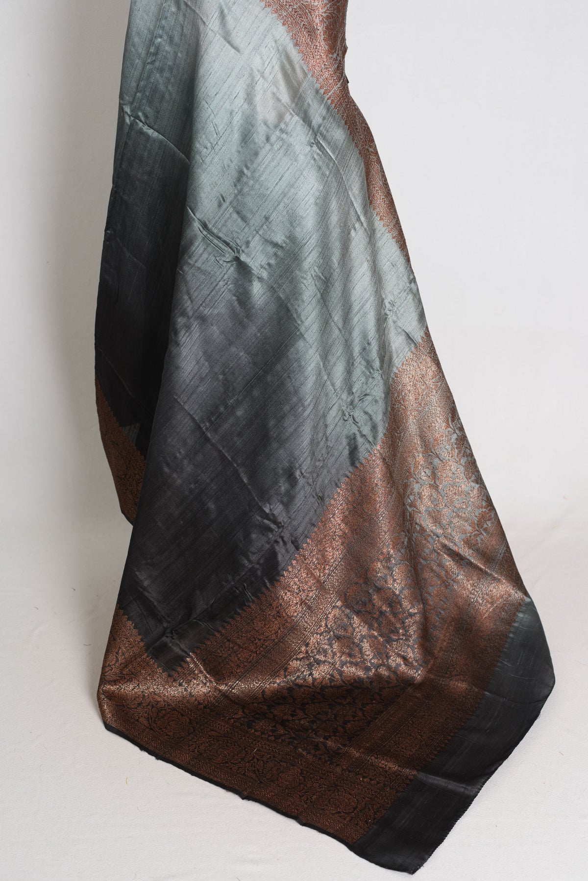 Nadia :Grey & Black Ombre Raw Silk Valkalam Banarasi Saree | Silk Mark Certified