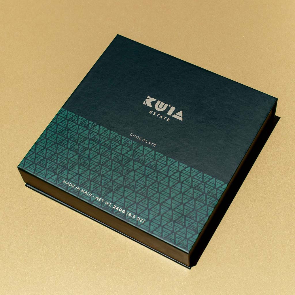 Assorted Dark Milk Chocolate Deluxe Gift Box